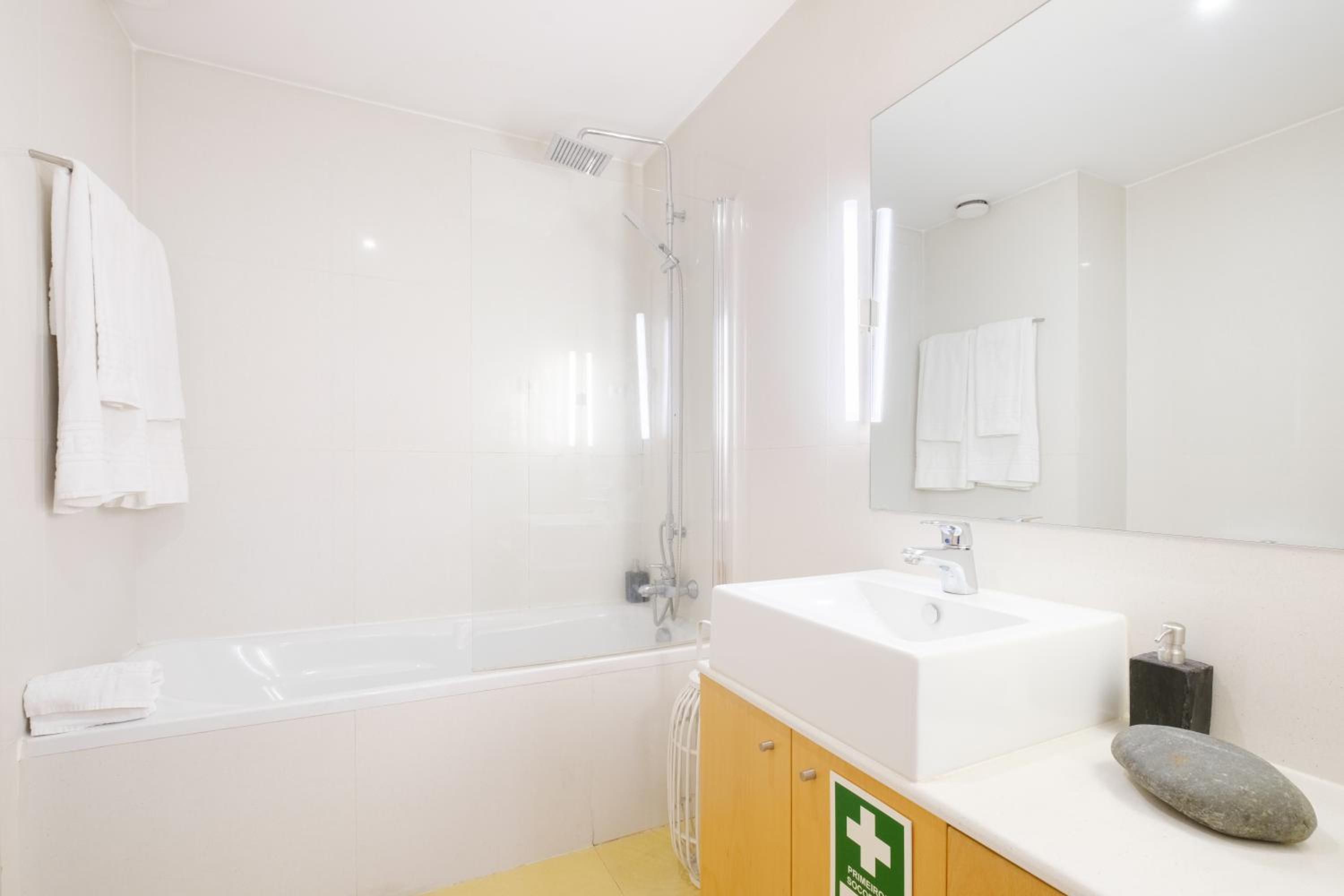 Studio Apartment - Photo 7