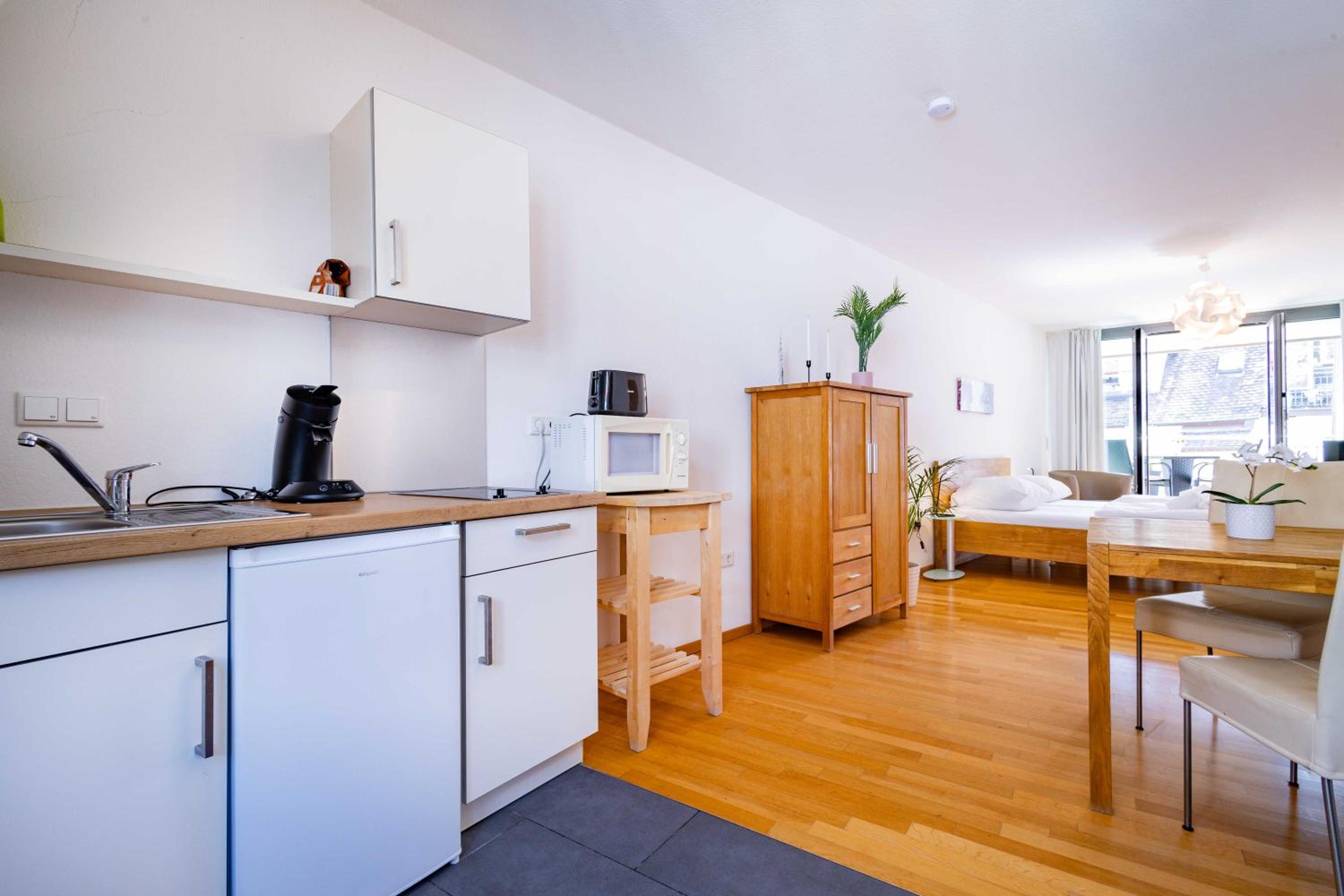 Apartment photo 2