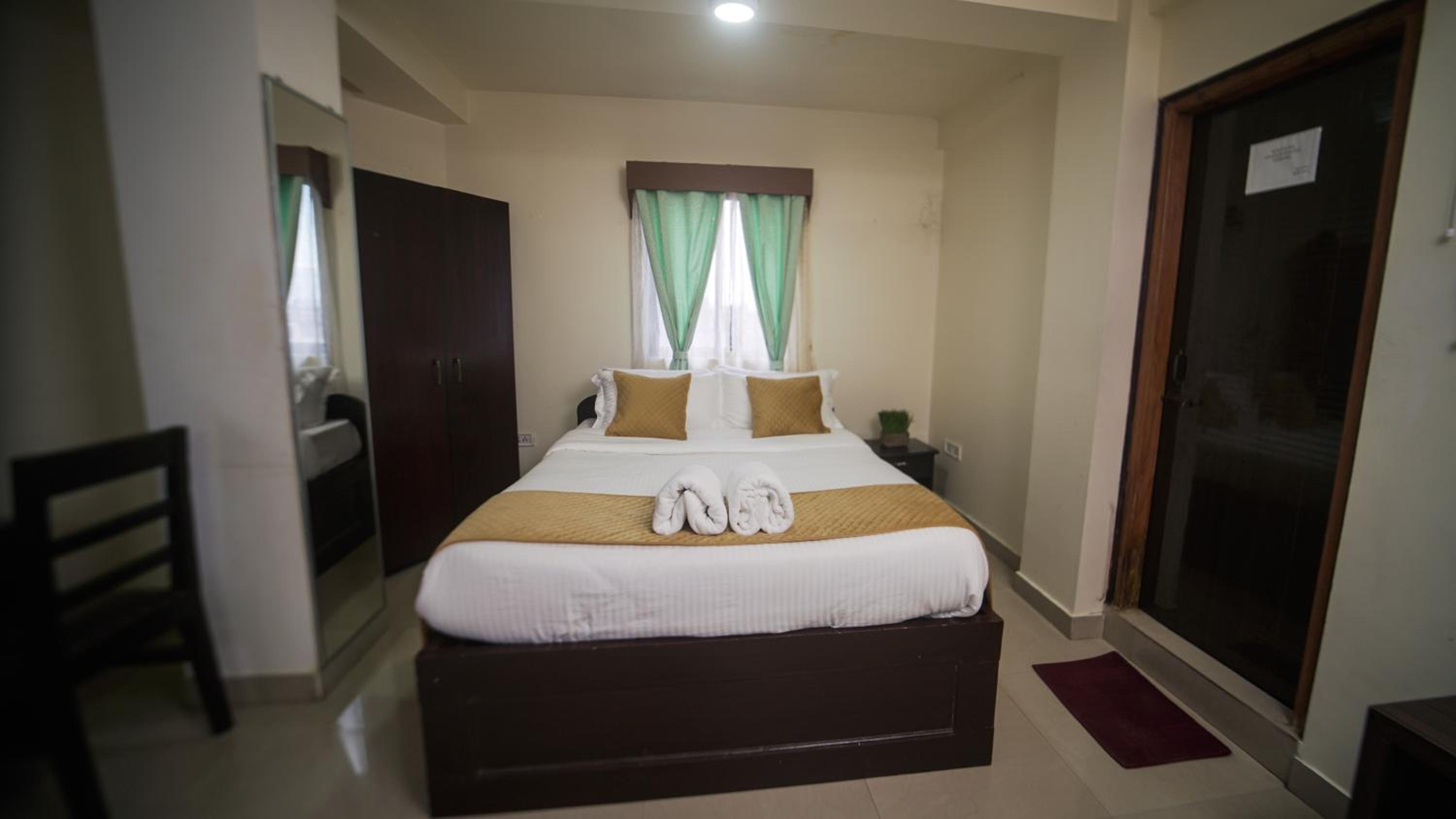 Queen Room - Photo 2
