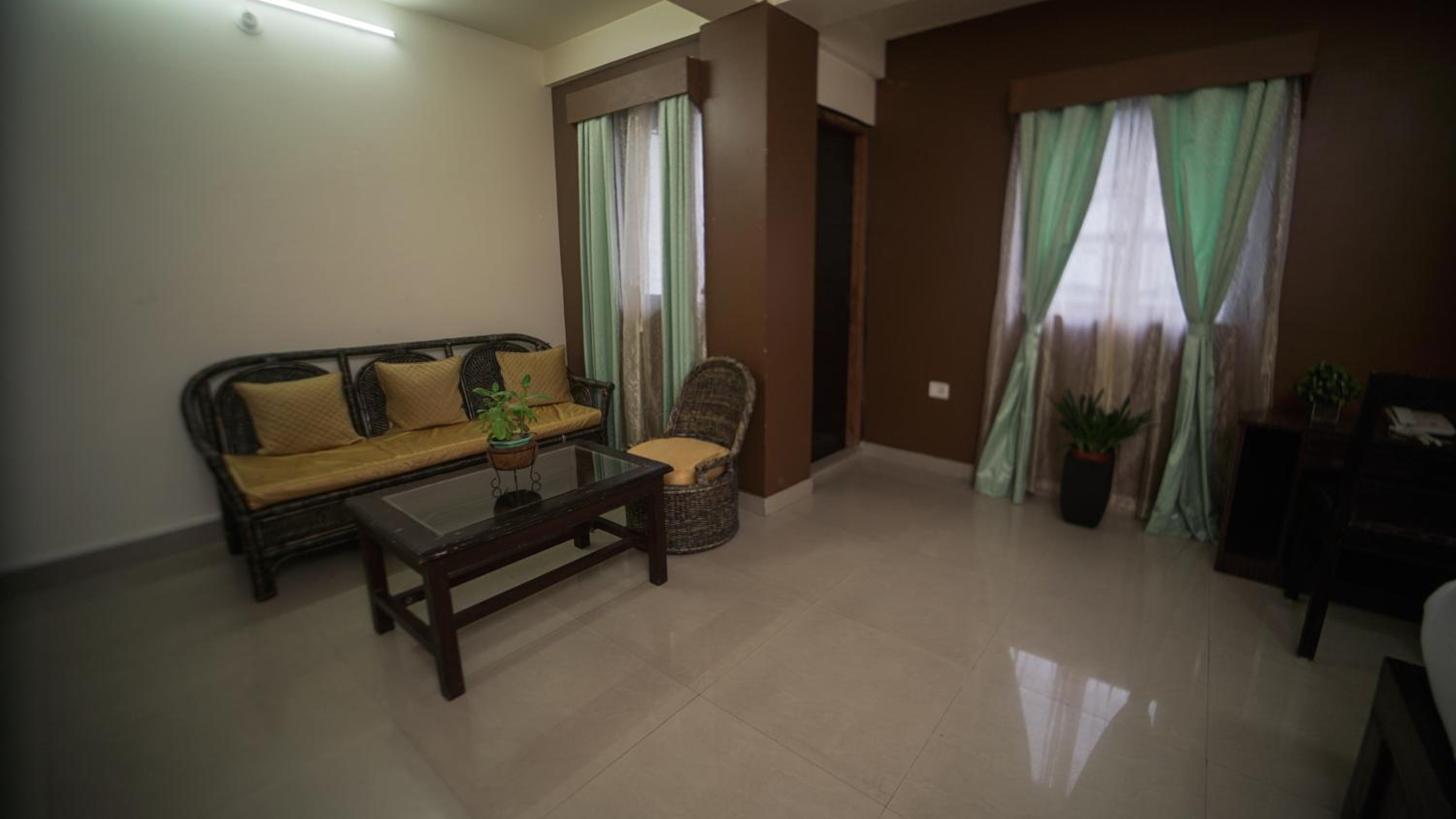Queen Room - Photo 25