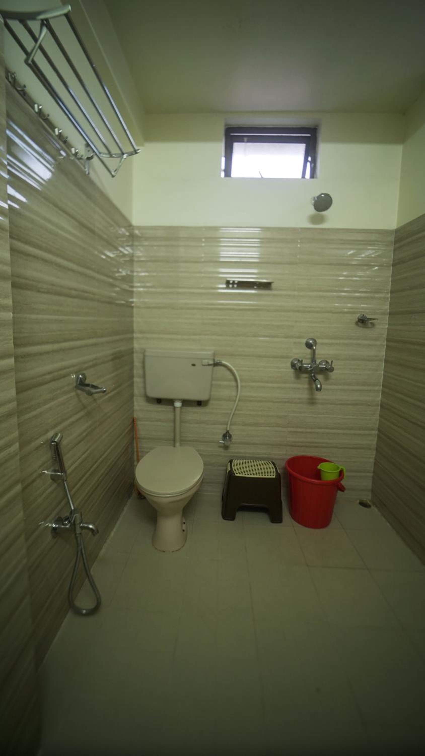 Queen Room - Photo 23