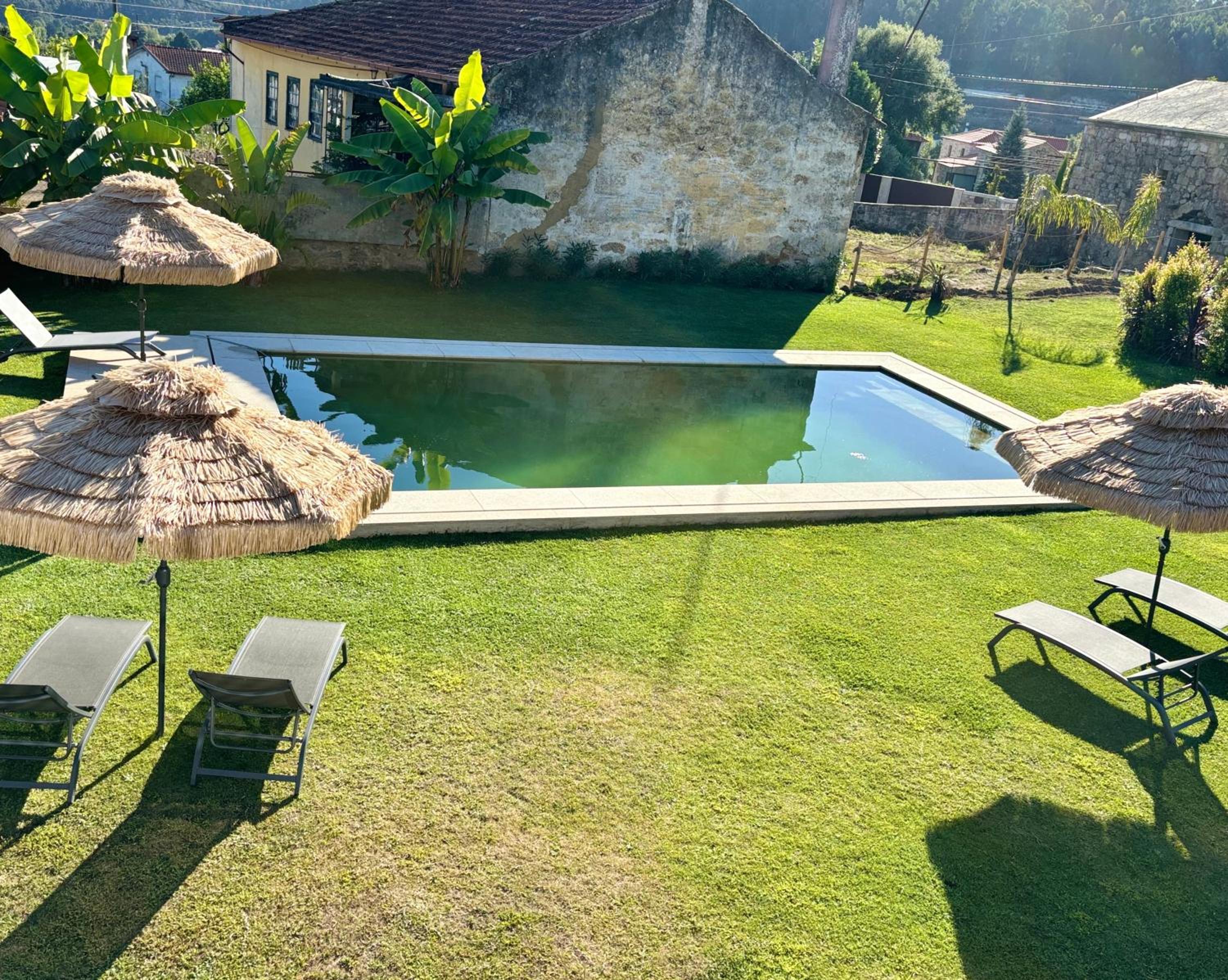 Double Room with Pool View photo 2