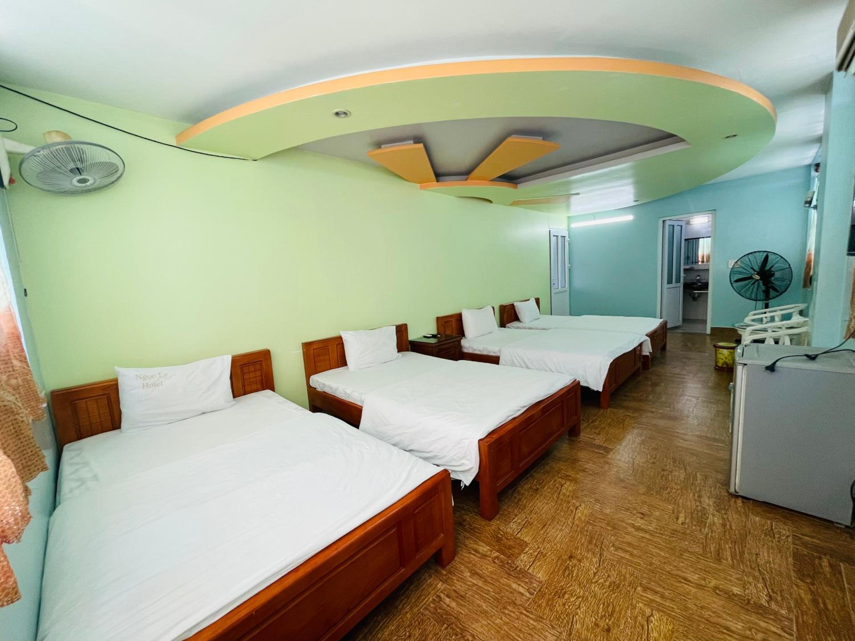 Standard Quadruple Room photo 2