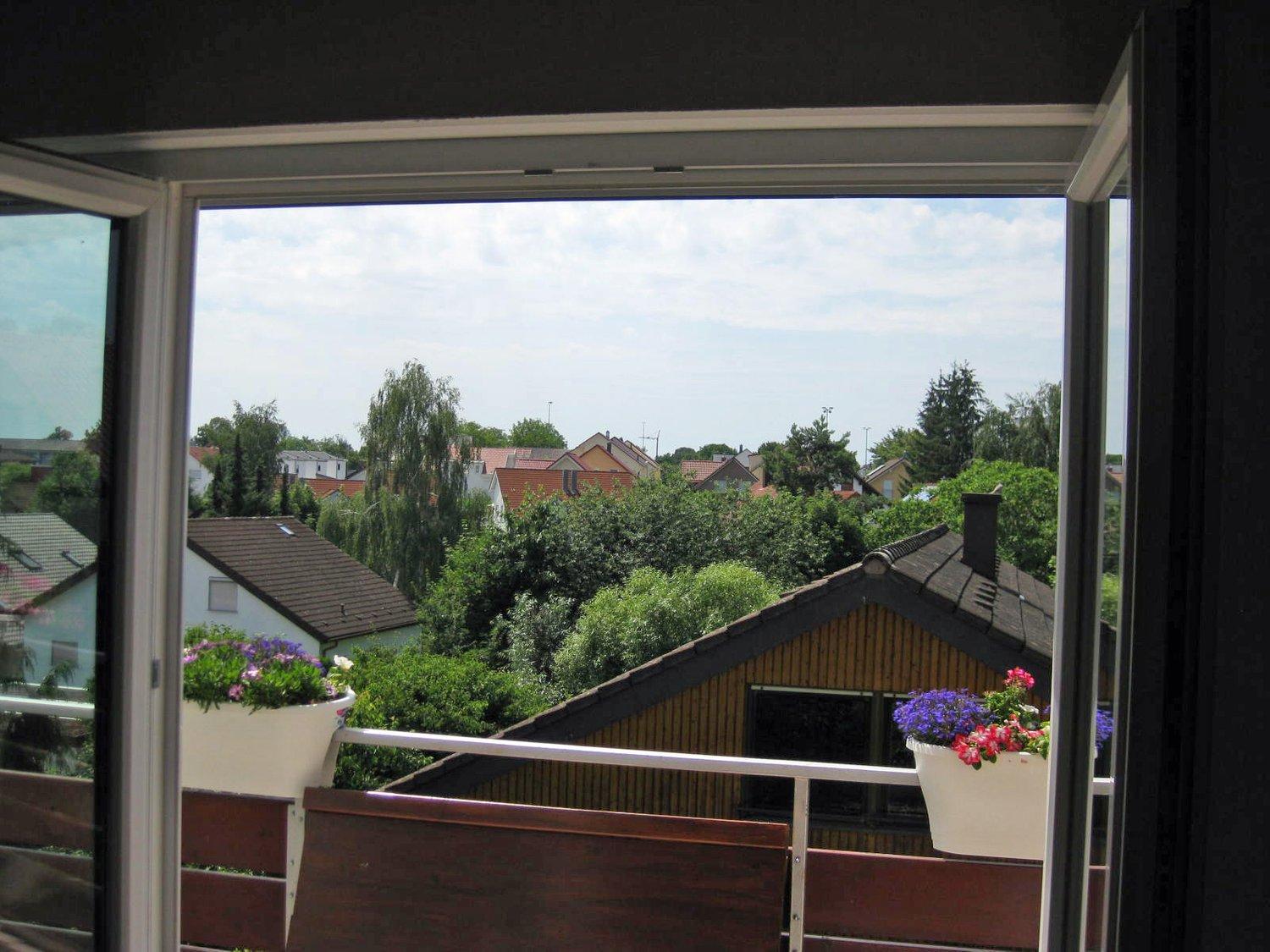 Studio with Balcony - Photo 14