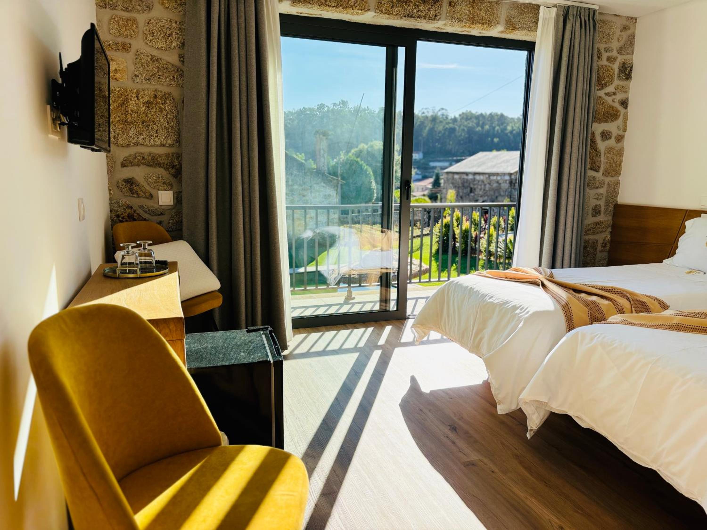 Double Room with Private Bathroom photo 1