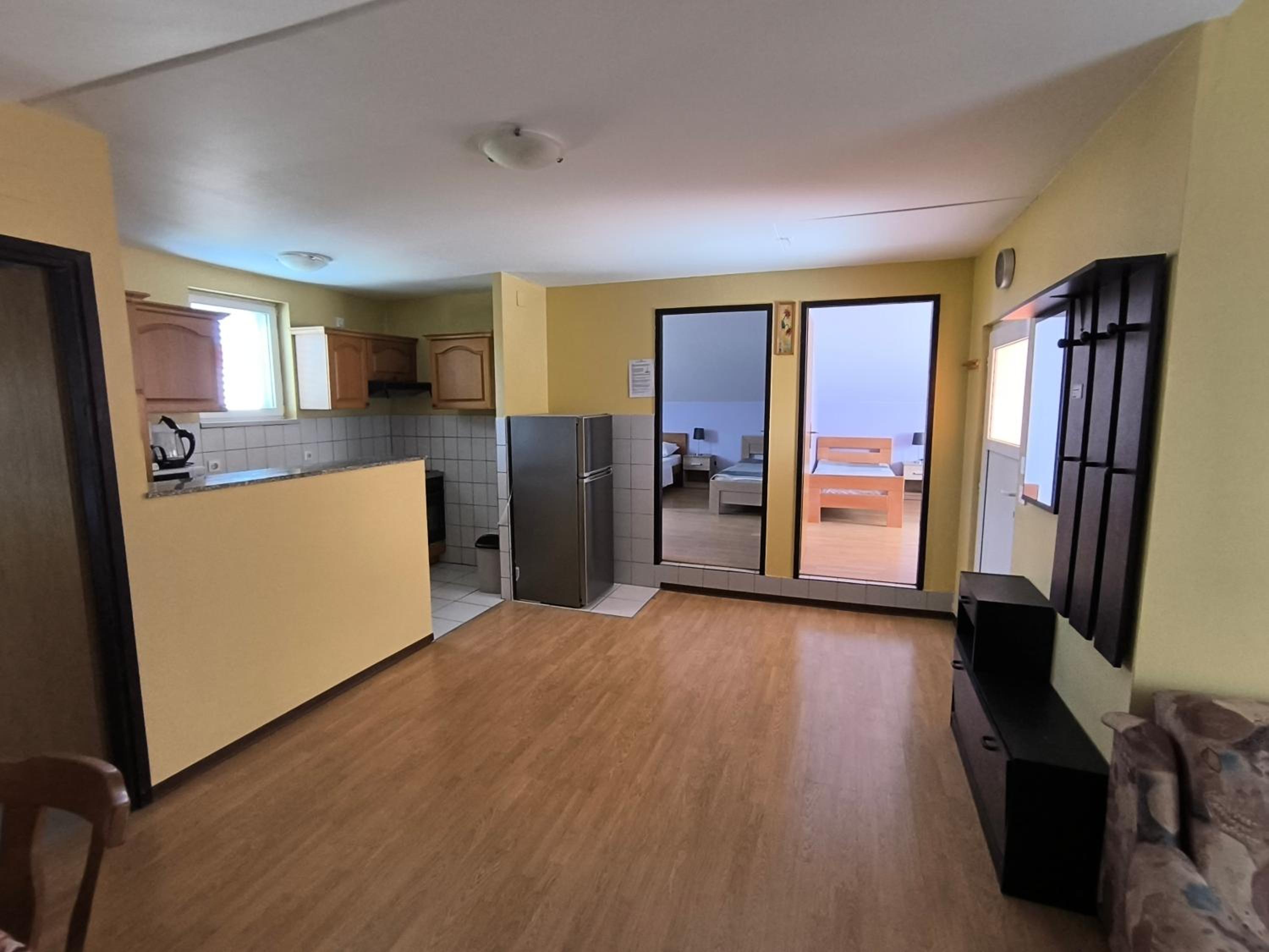 Apartment photo 1
