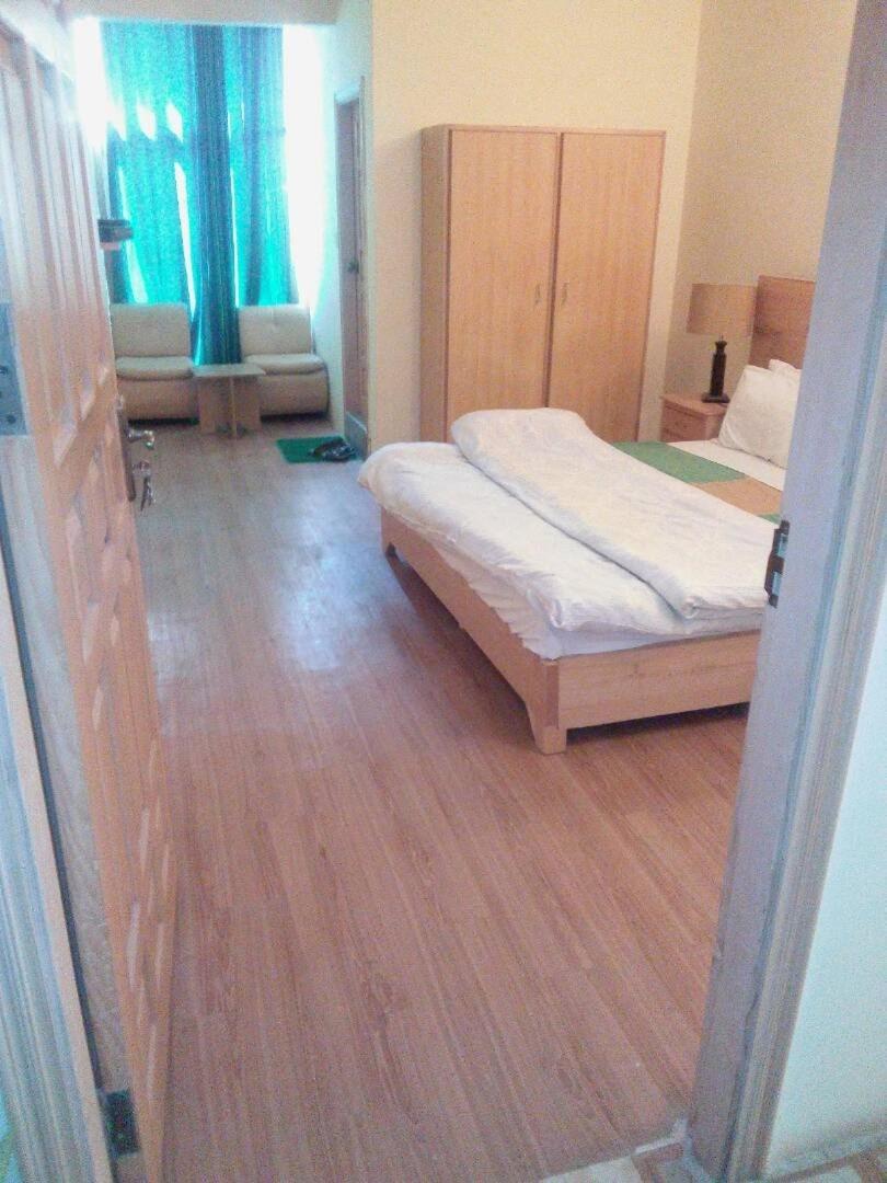 Standard King Room photo 2