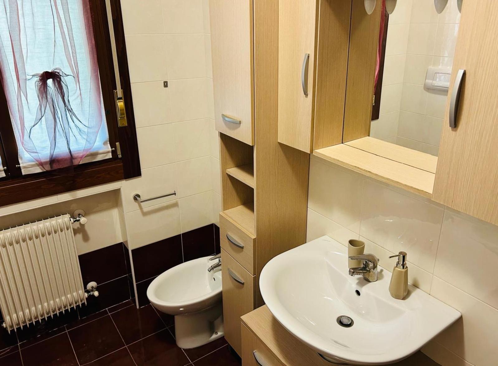 Two-Bedroom Apartment with Terrace photo 2