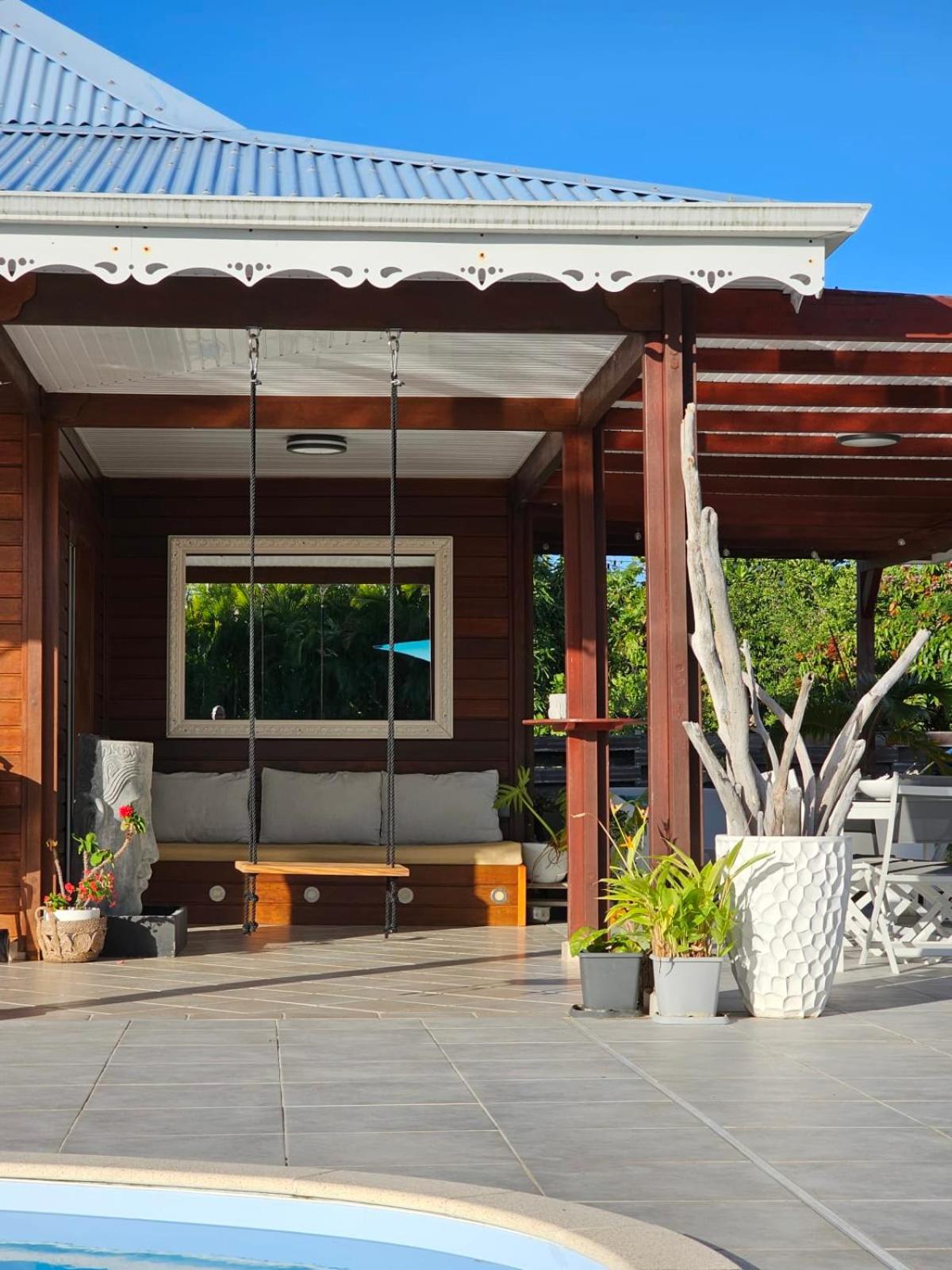Villa photo 3