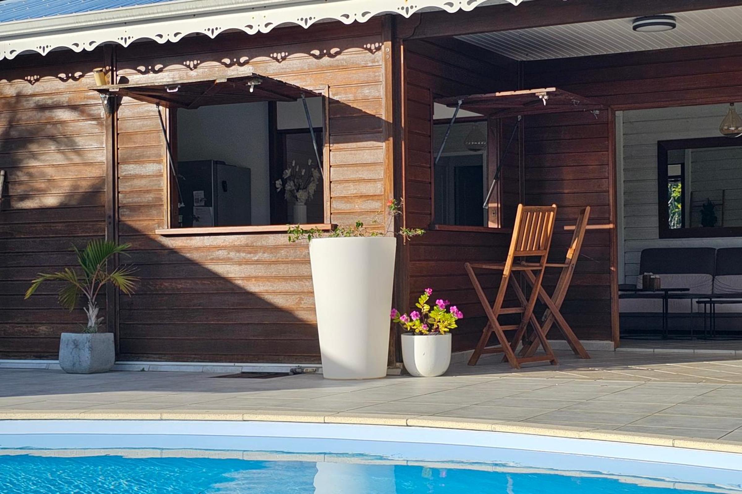 Villa photo 2