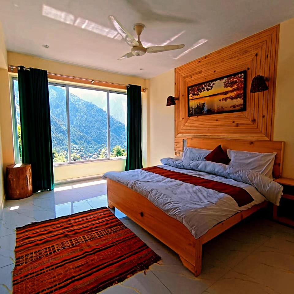 Superior King Room photo 1