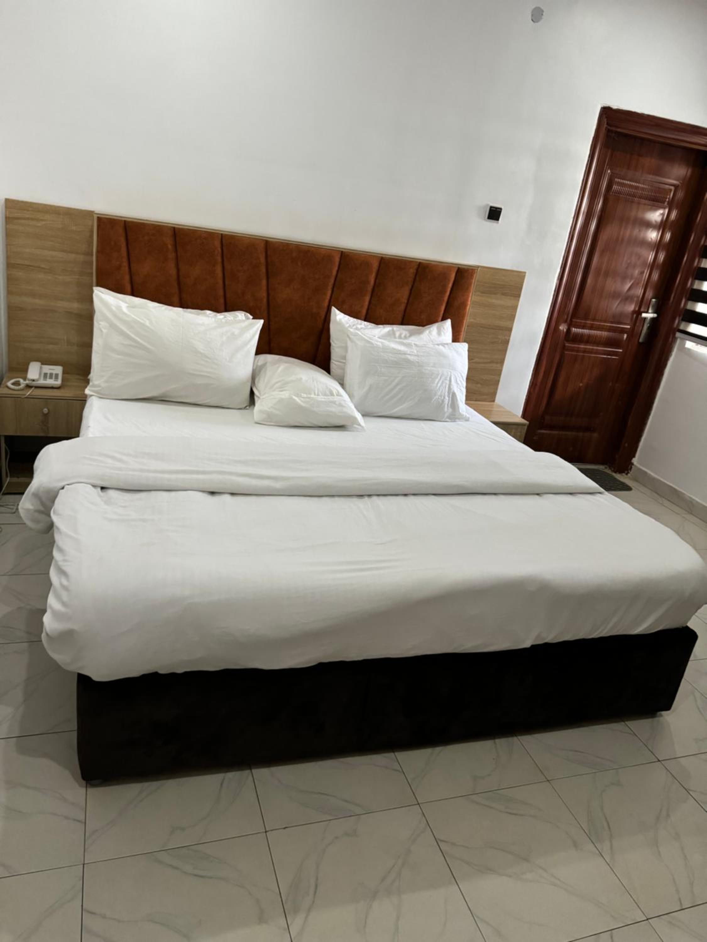 Large Double Room