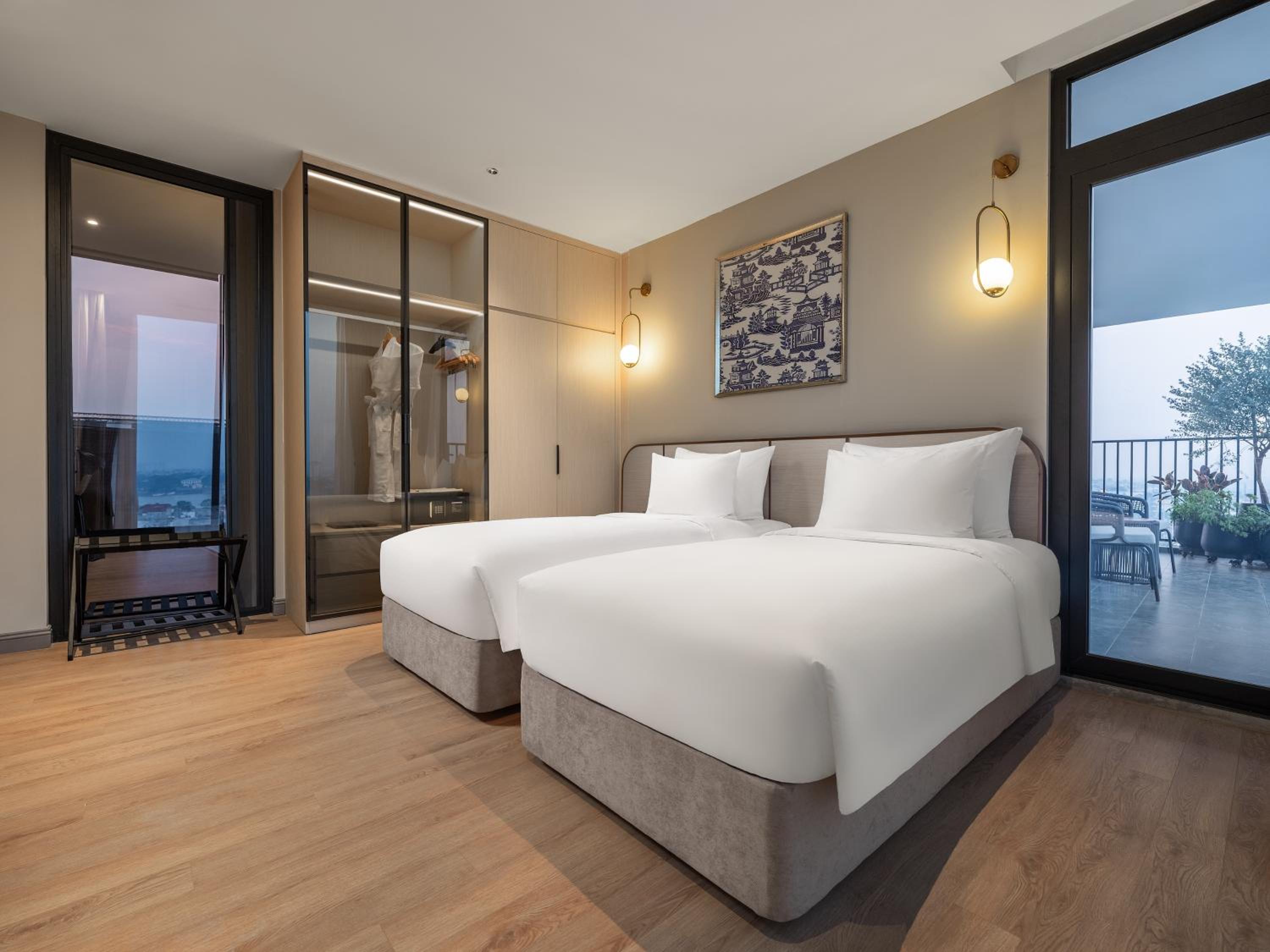 Duplex Penthouse Panorama View