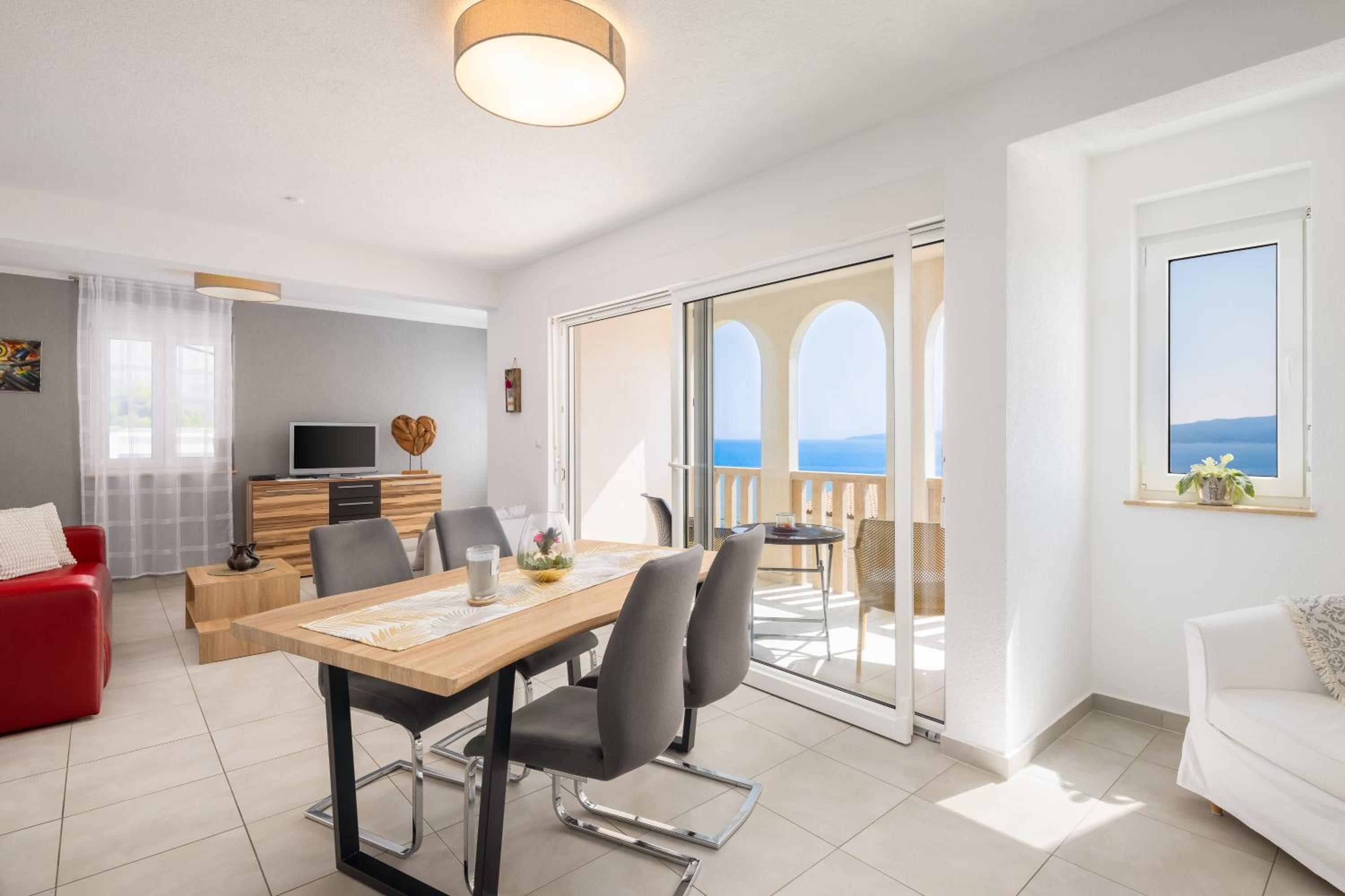 Apartment with Sea View