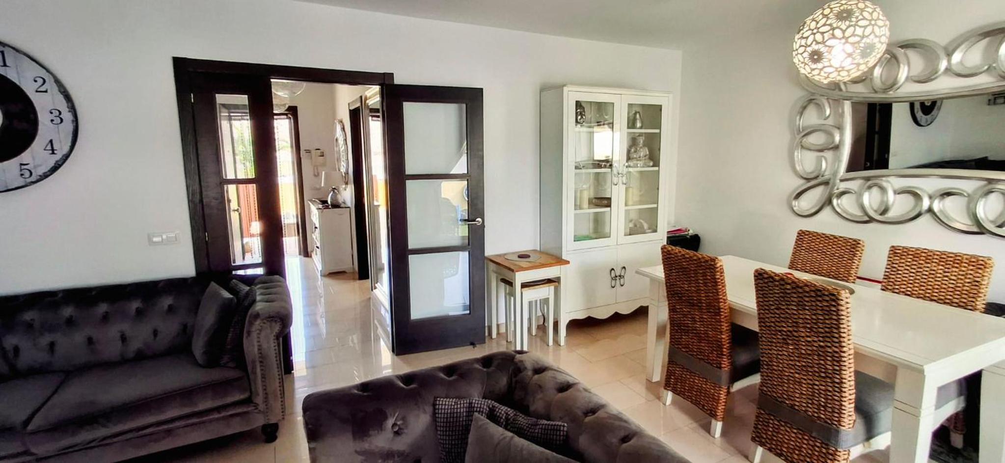 Villa de Tres Habitaciones