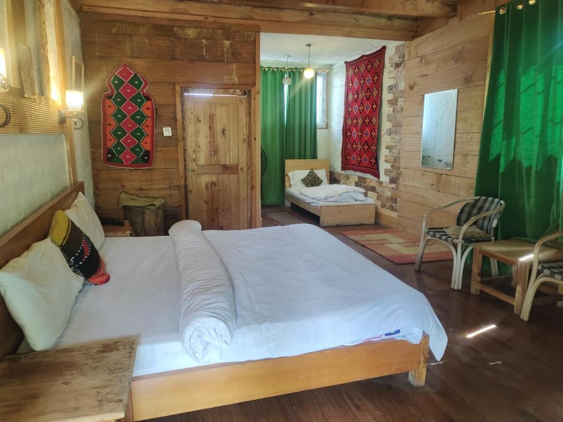 Basic Triple Room photo 1