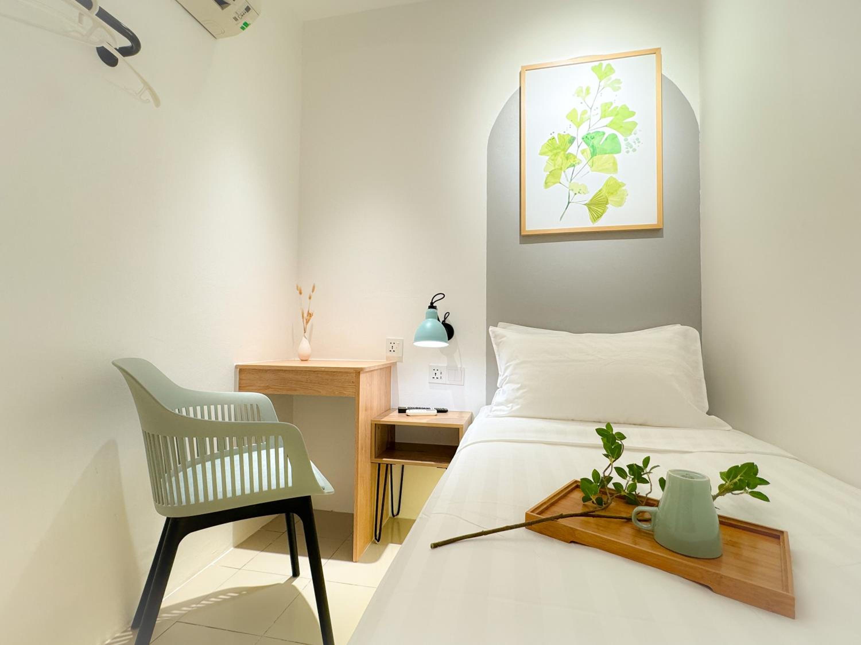 Single Room photo 2