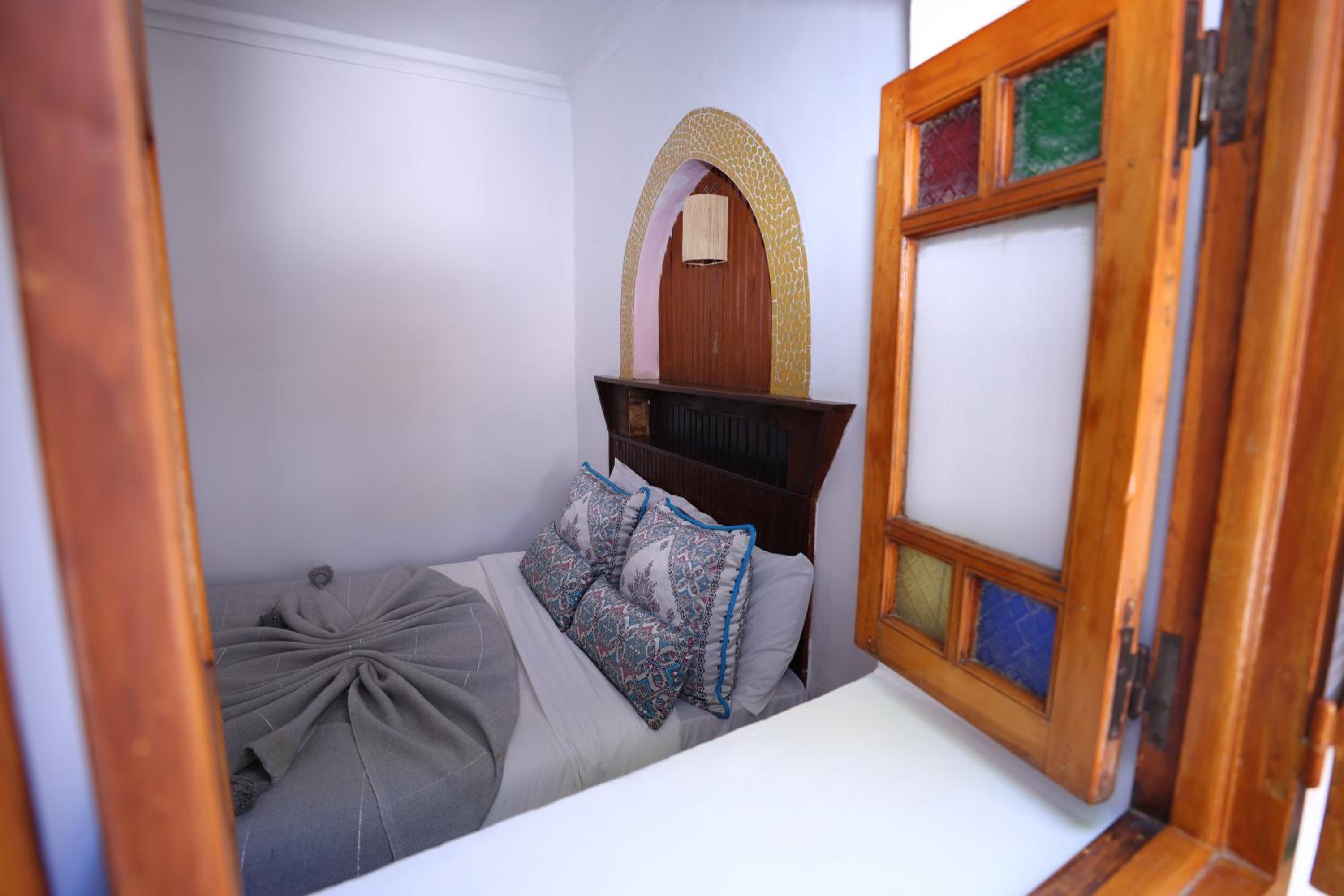 Double Room - Photo 6