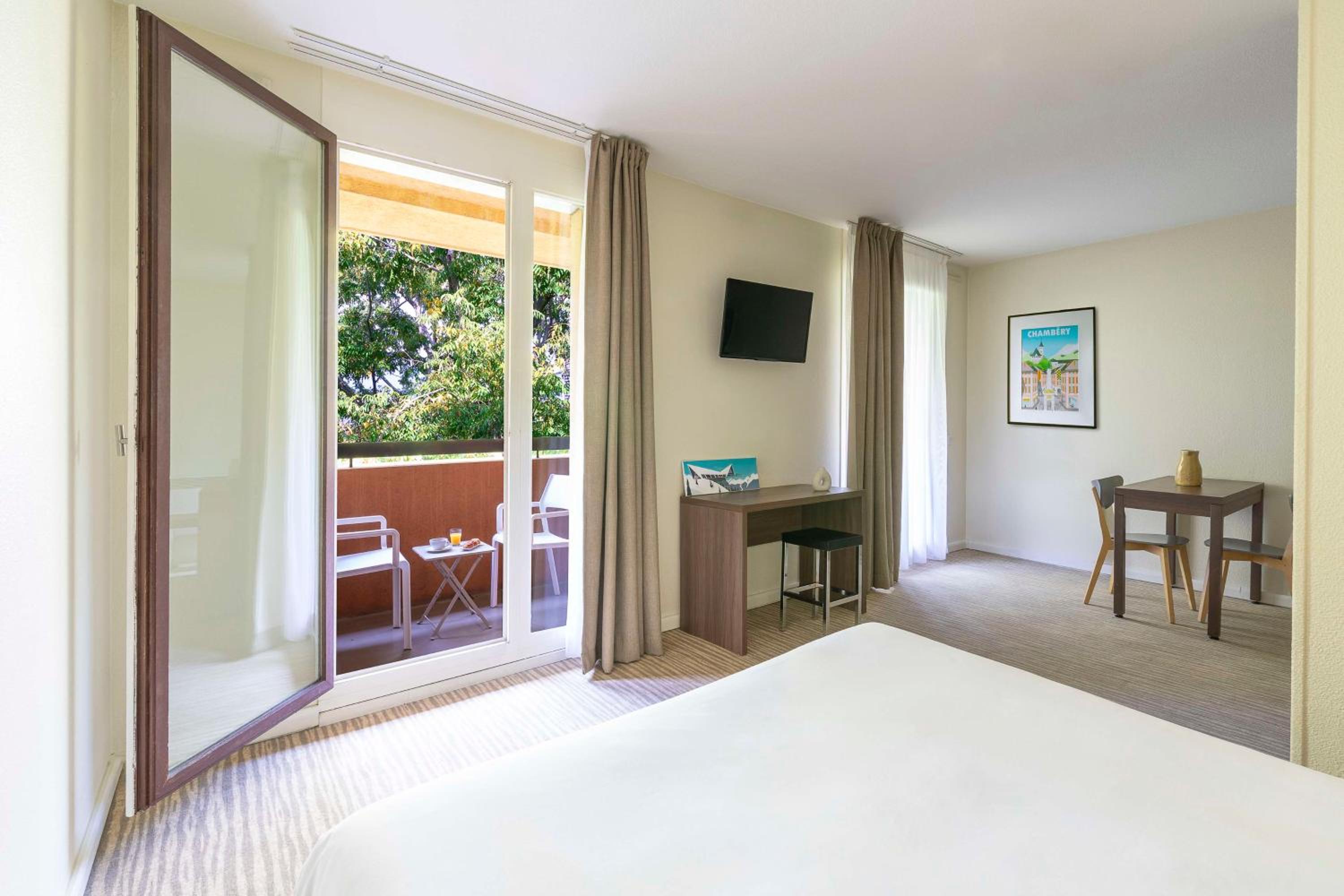 Superior Double Room - Photo 7