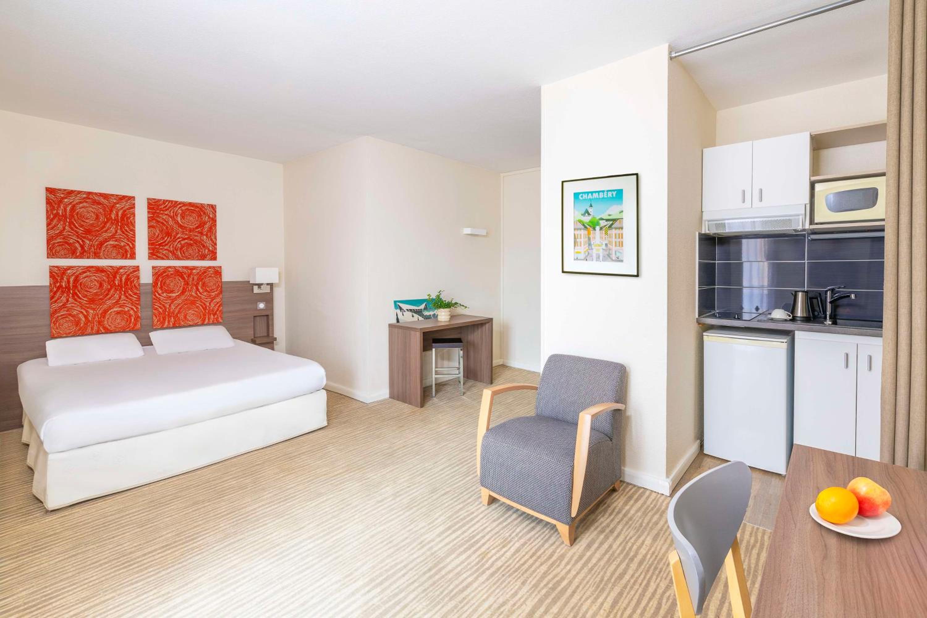 Superior Double Room - Photo 1