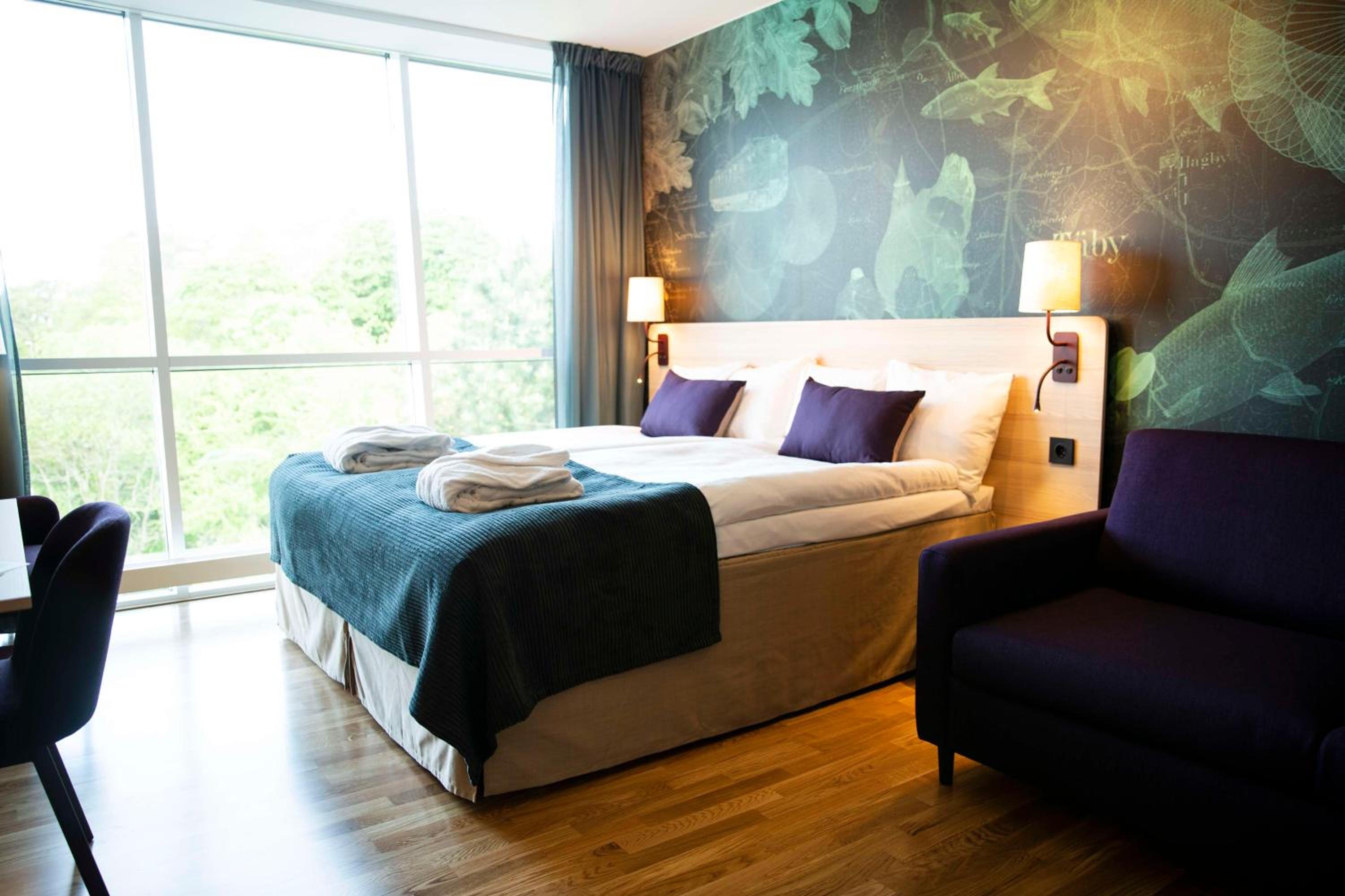 Superior King Room - Photo 1