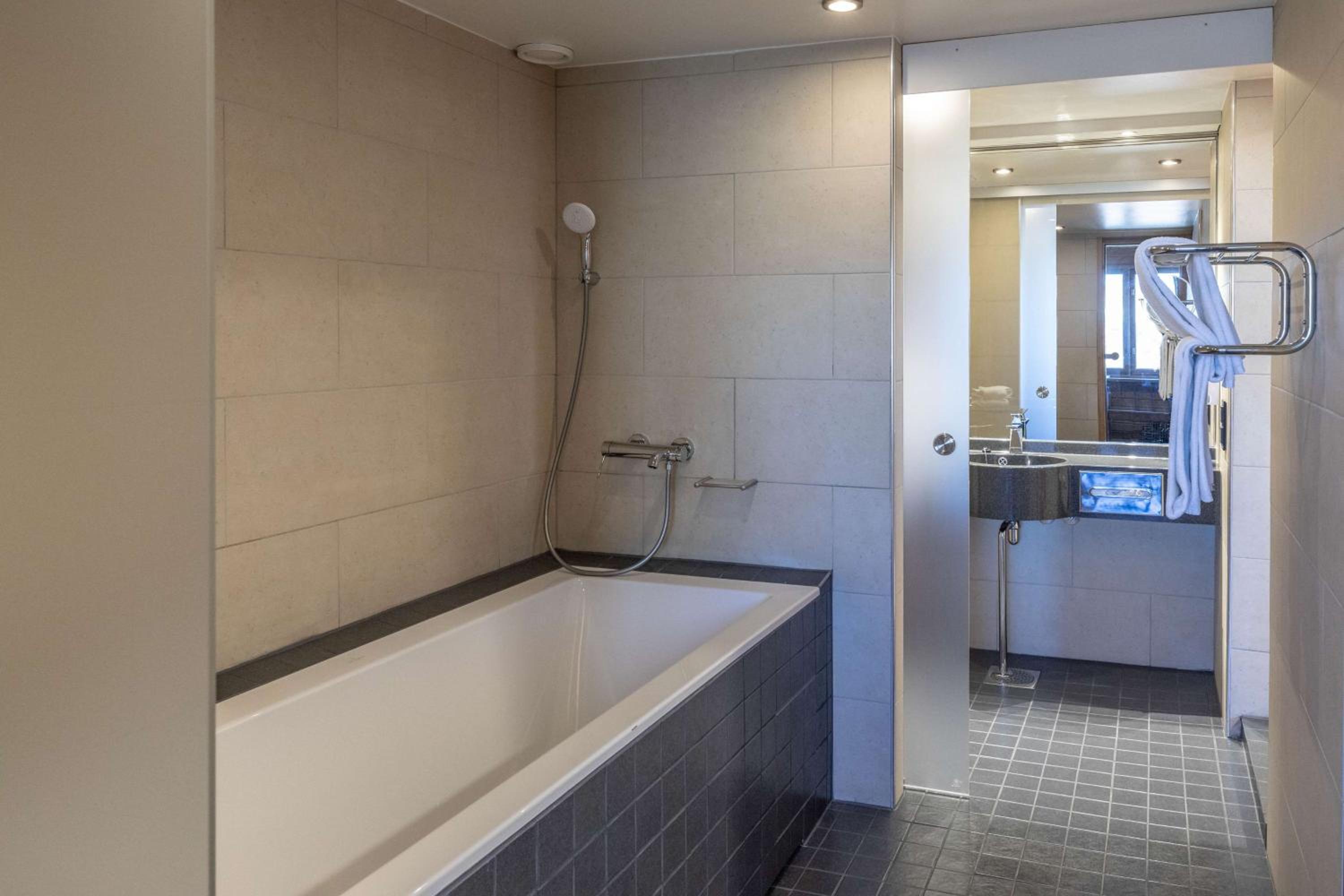 Junior Suite - Photo 6