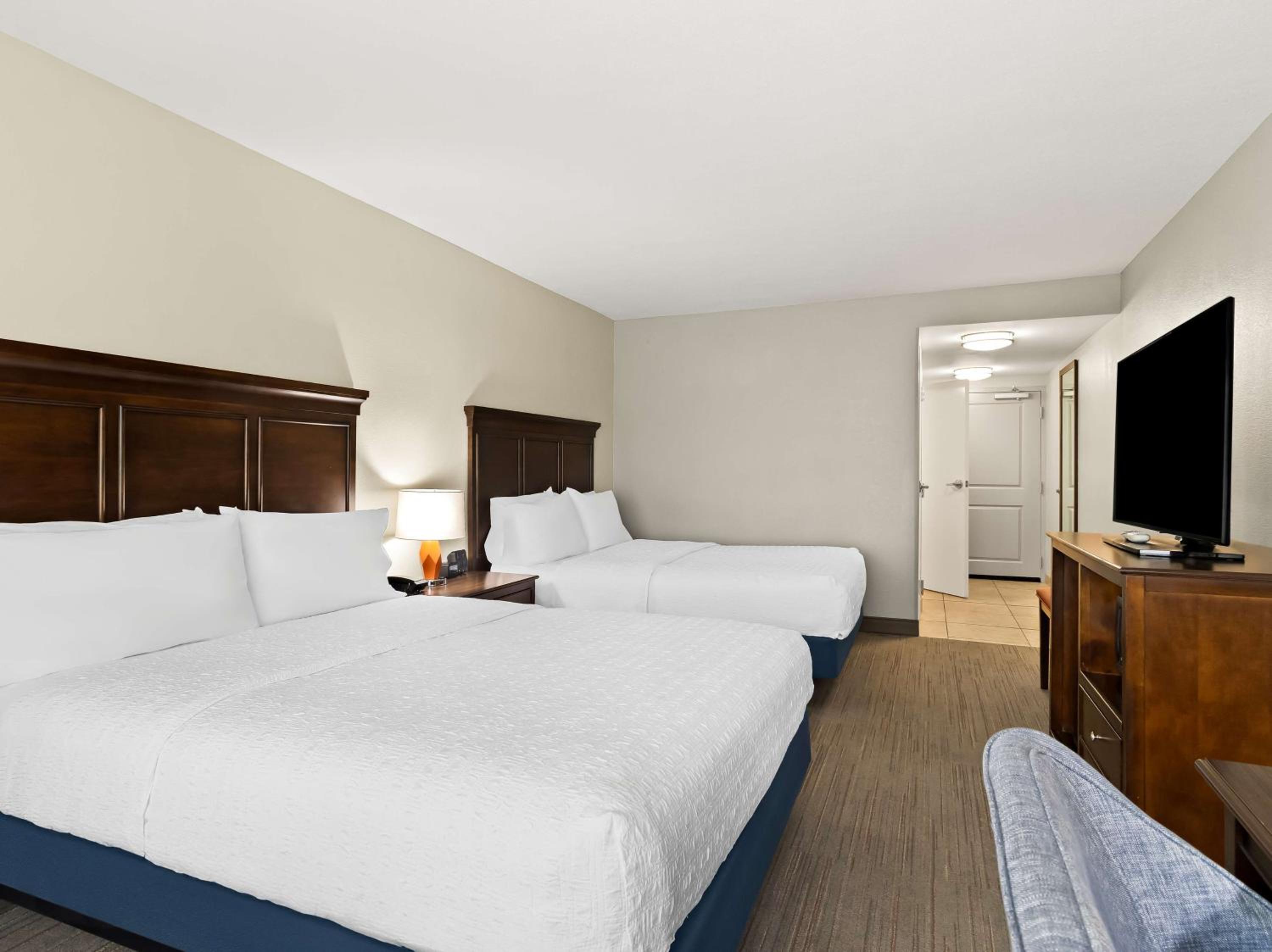Queen Room with Two Queen Beds - Mobility Access/Non-Smoking