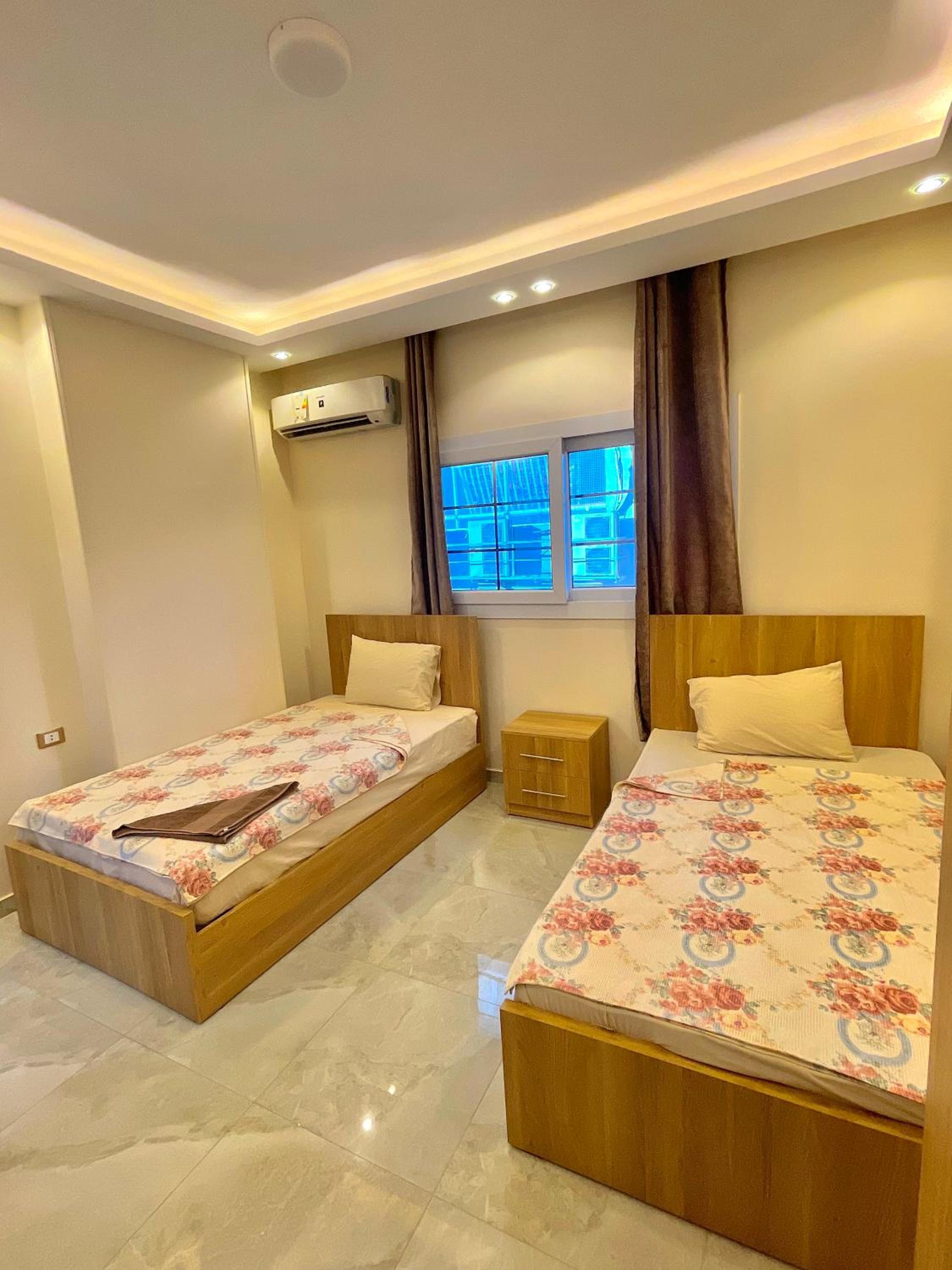 Budget Double Room photo 3