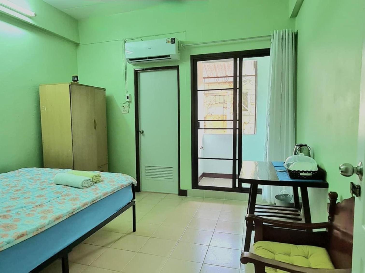 Budget Double or Twin Room photo 3