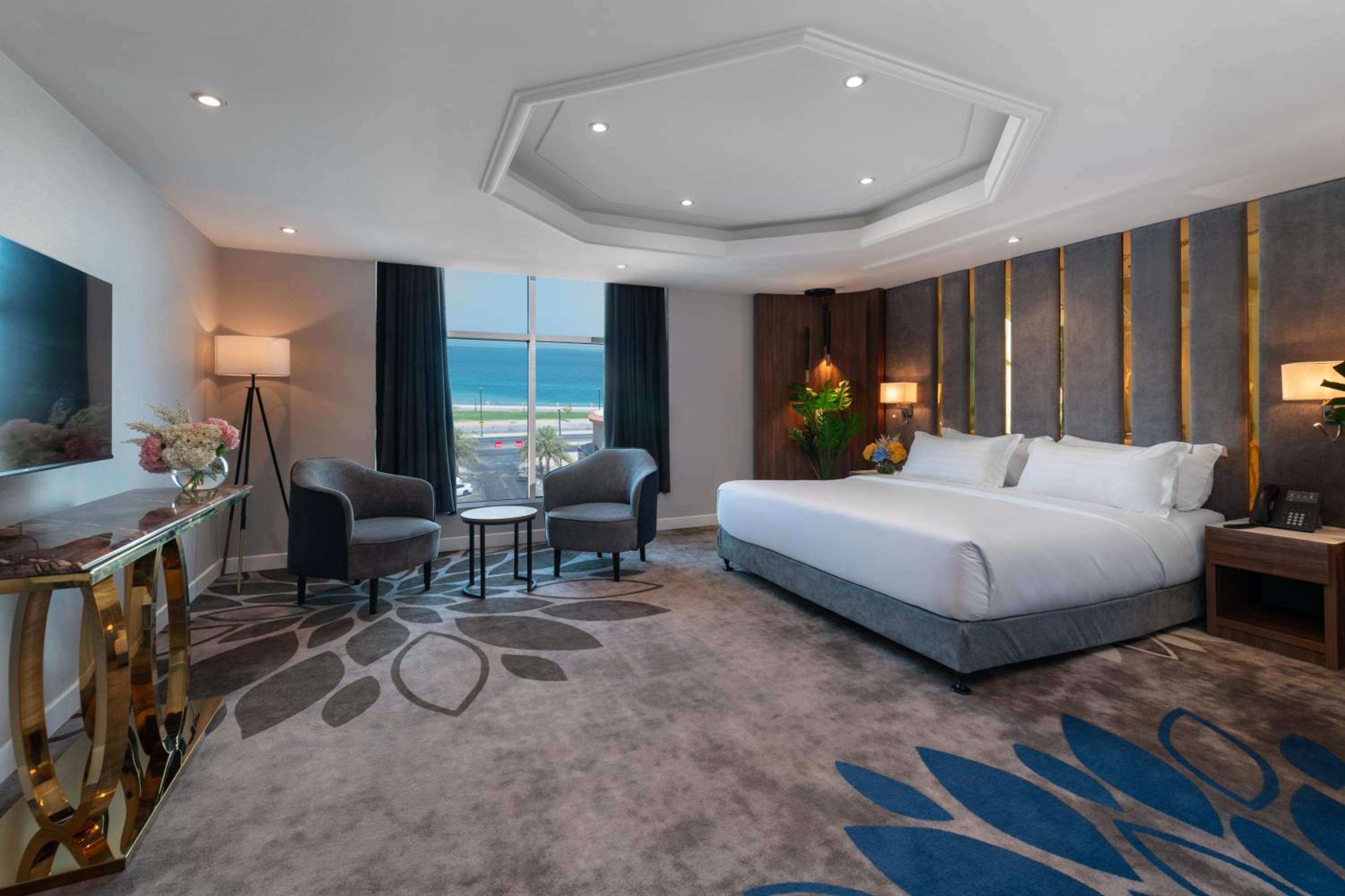 Presidential Suite photo 1