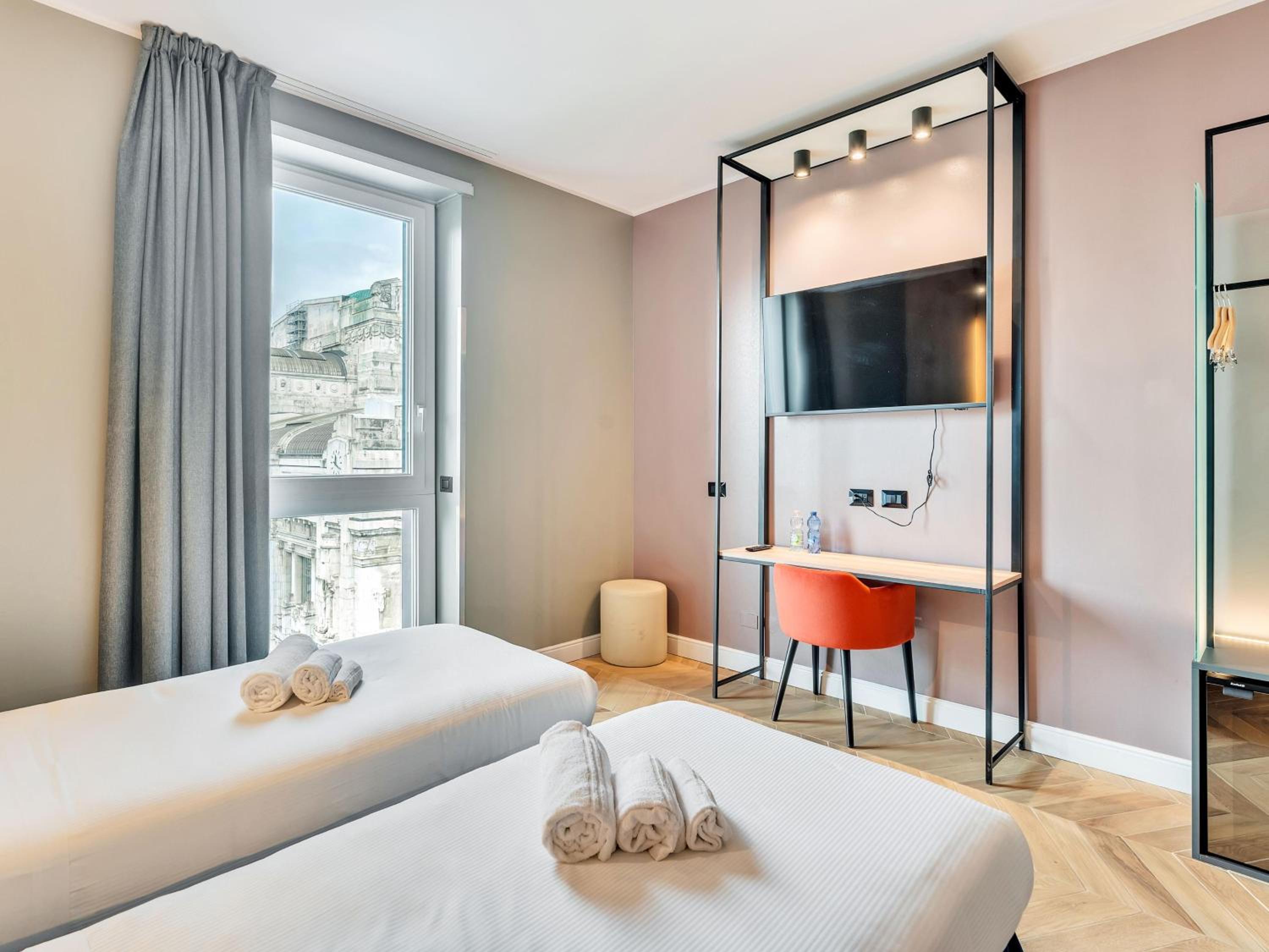 Superior Twin Room