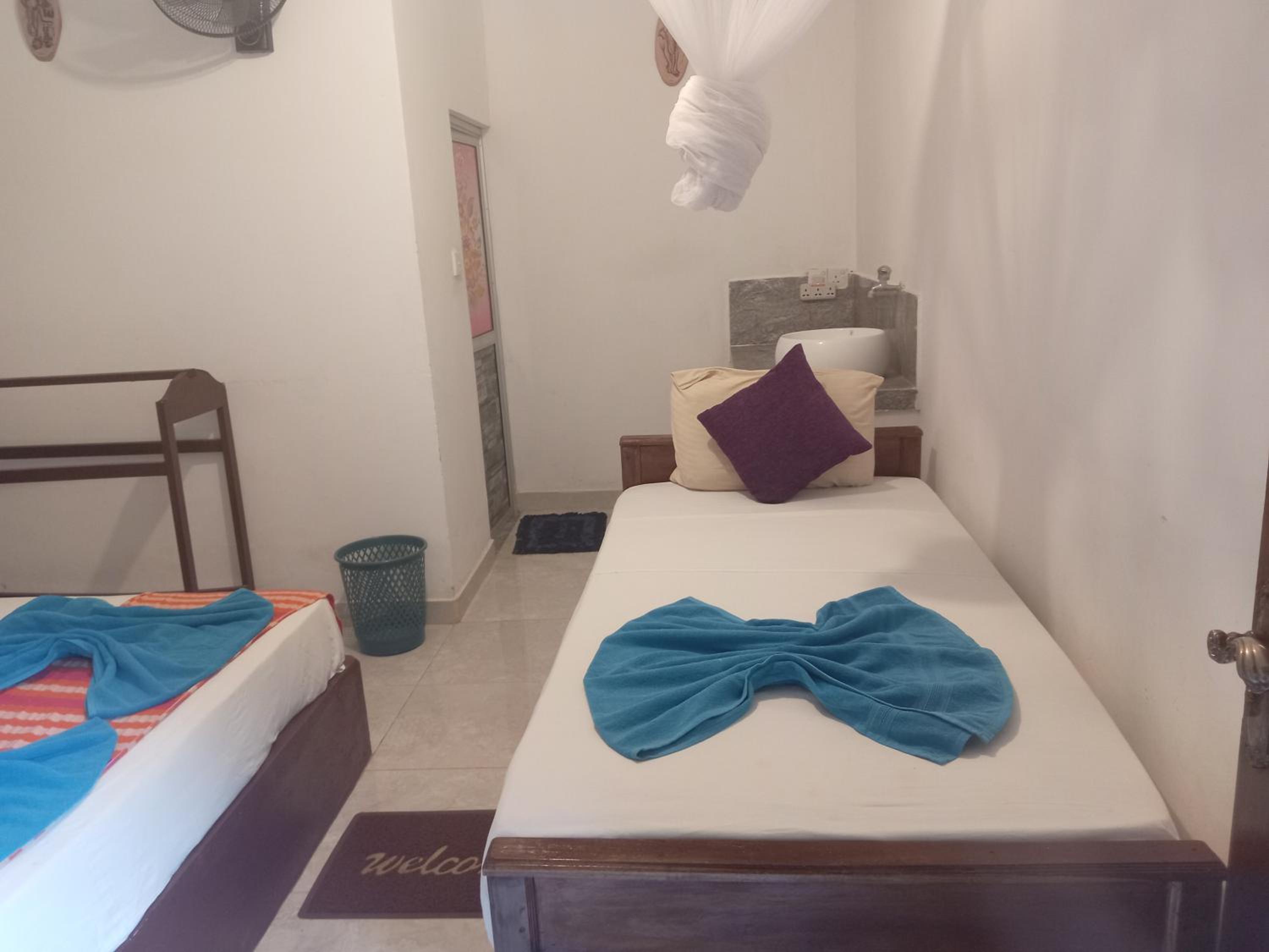 Standard Triple Room photo 2