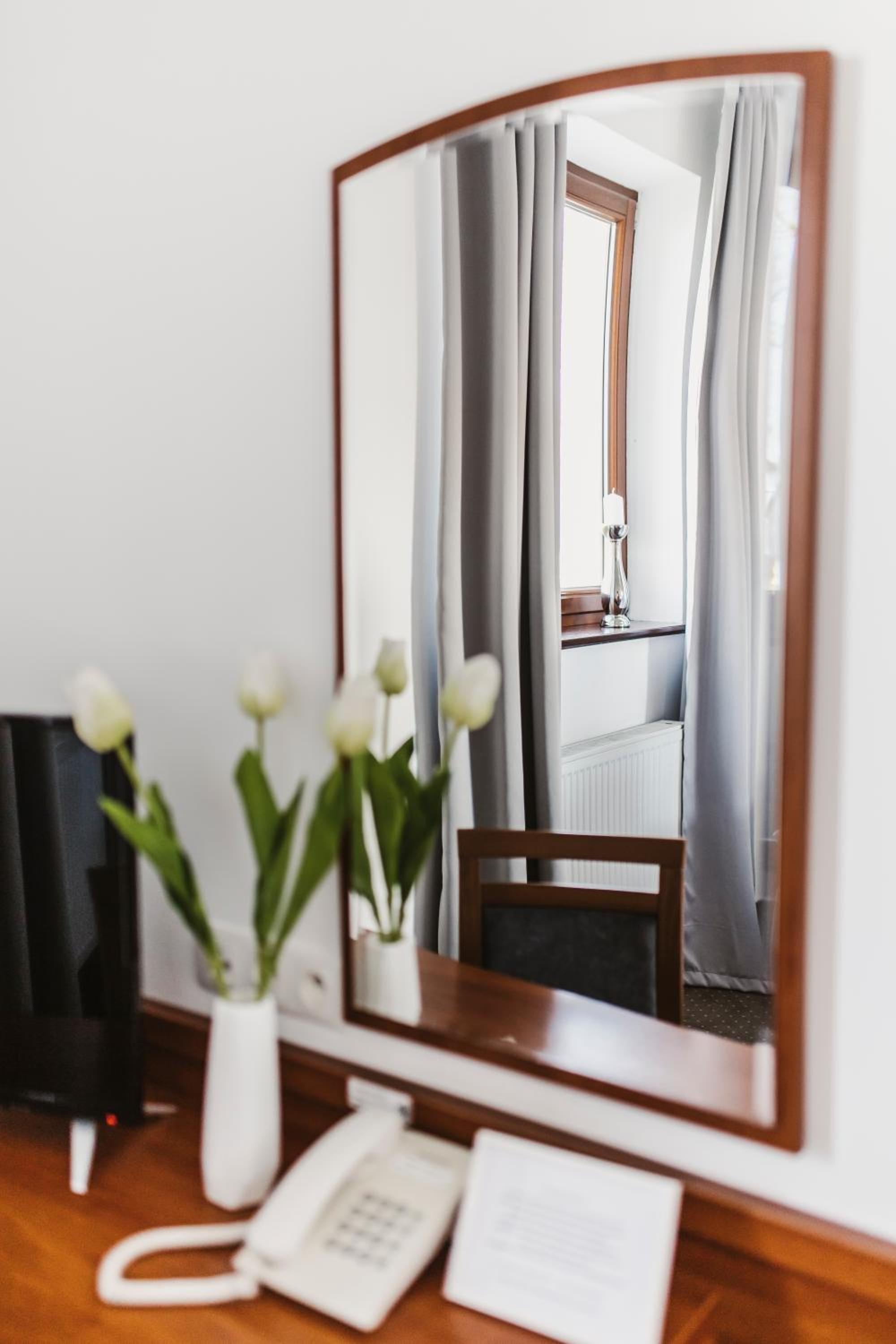 Deluxe Twin Room - Photo 19