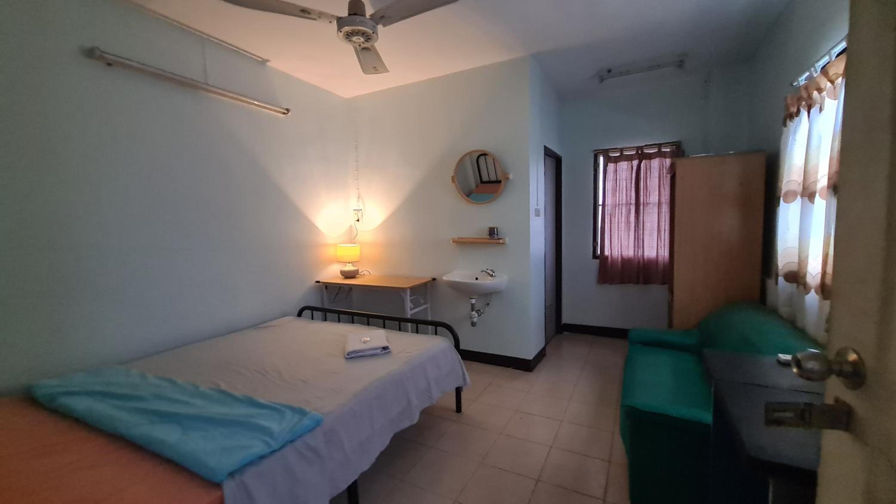 Budget Double Room photo 1