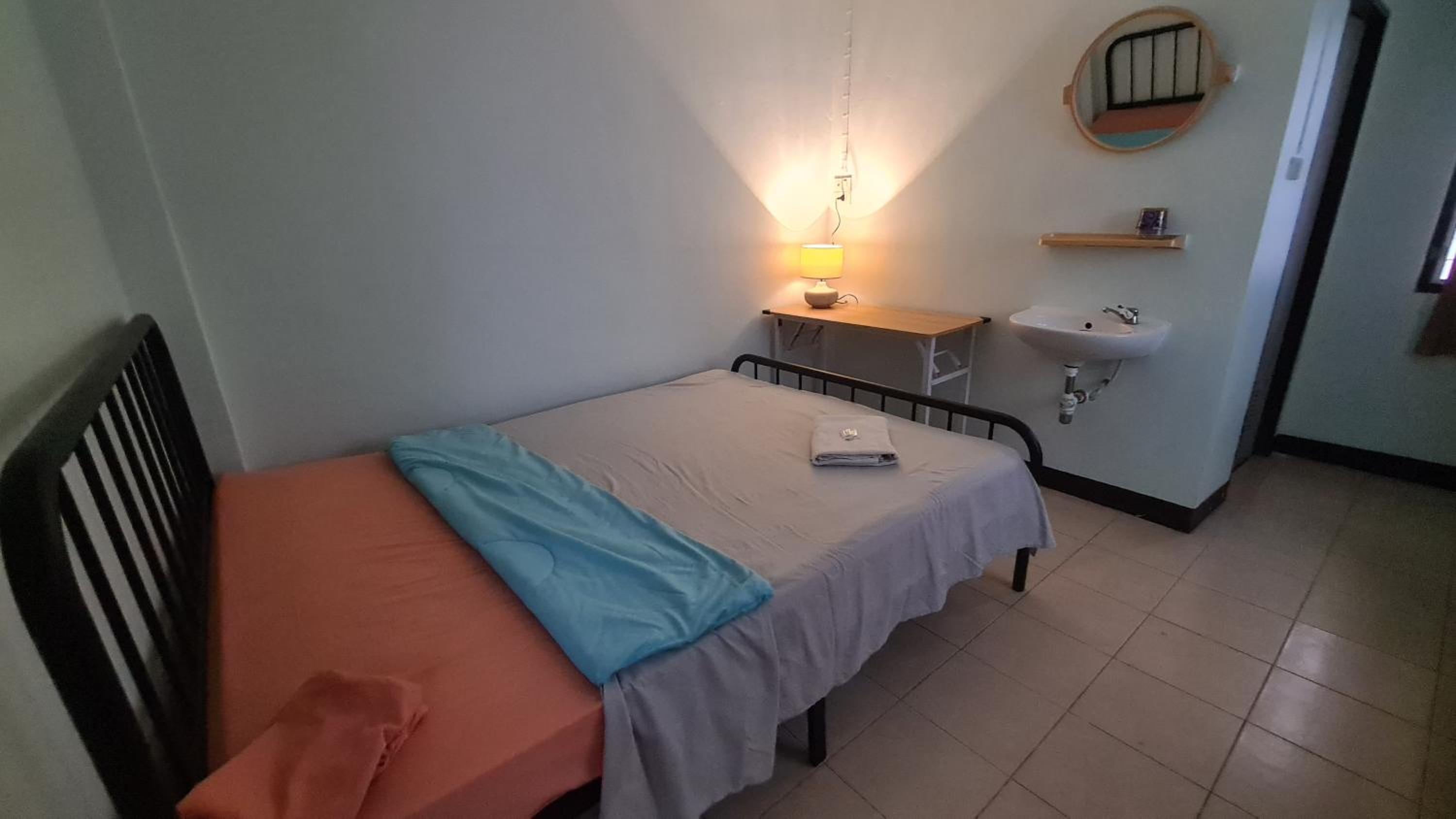 Budget Double Room photo 2
