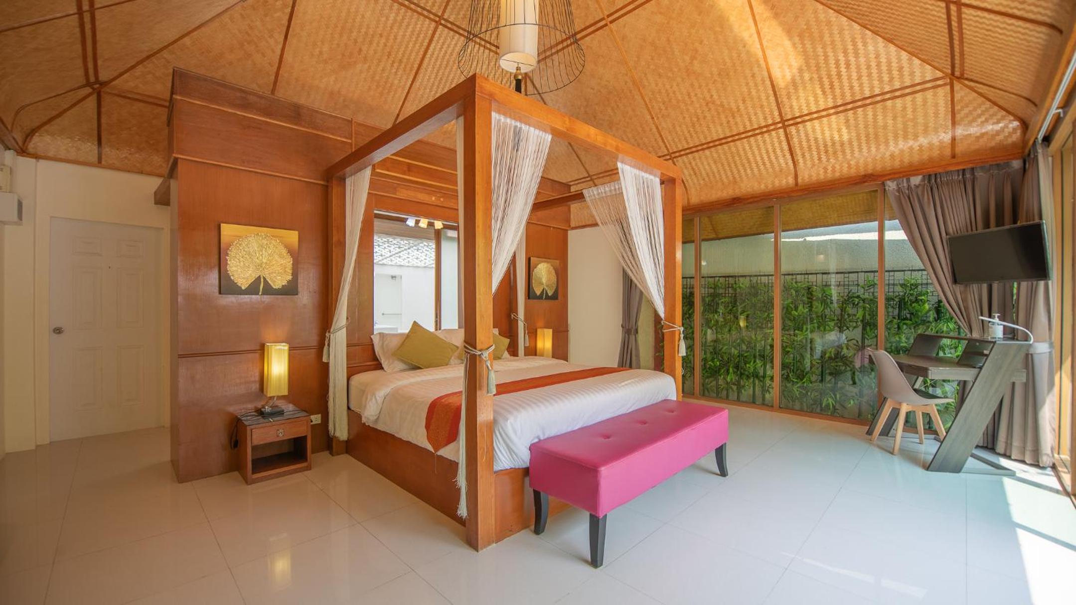 Bungalow photo 1
