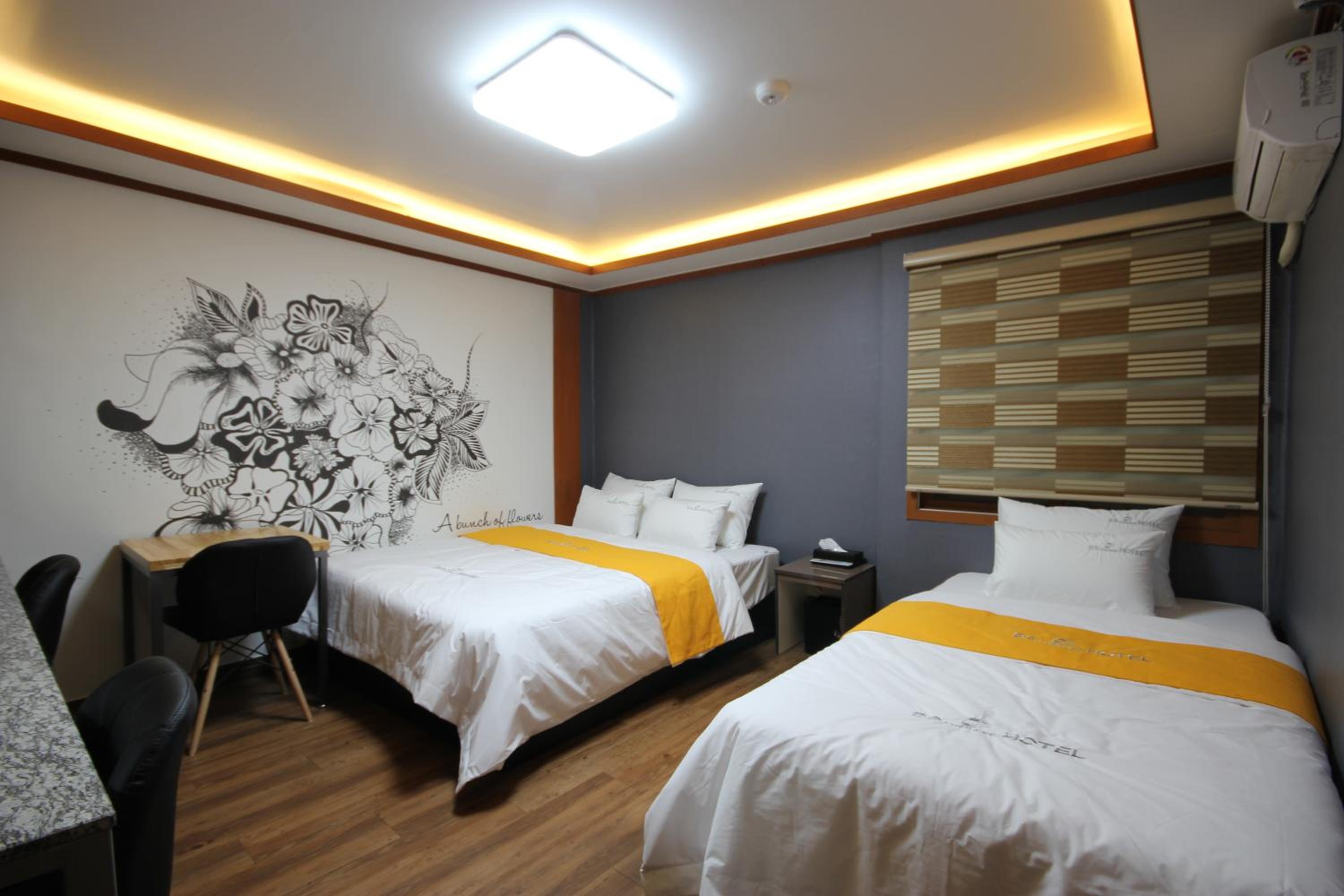 Deluxe Triple Room - Photo 4