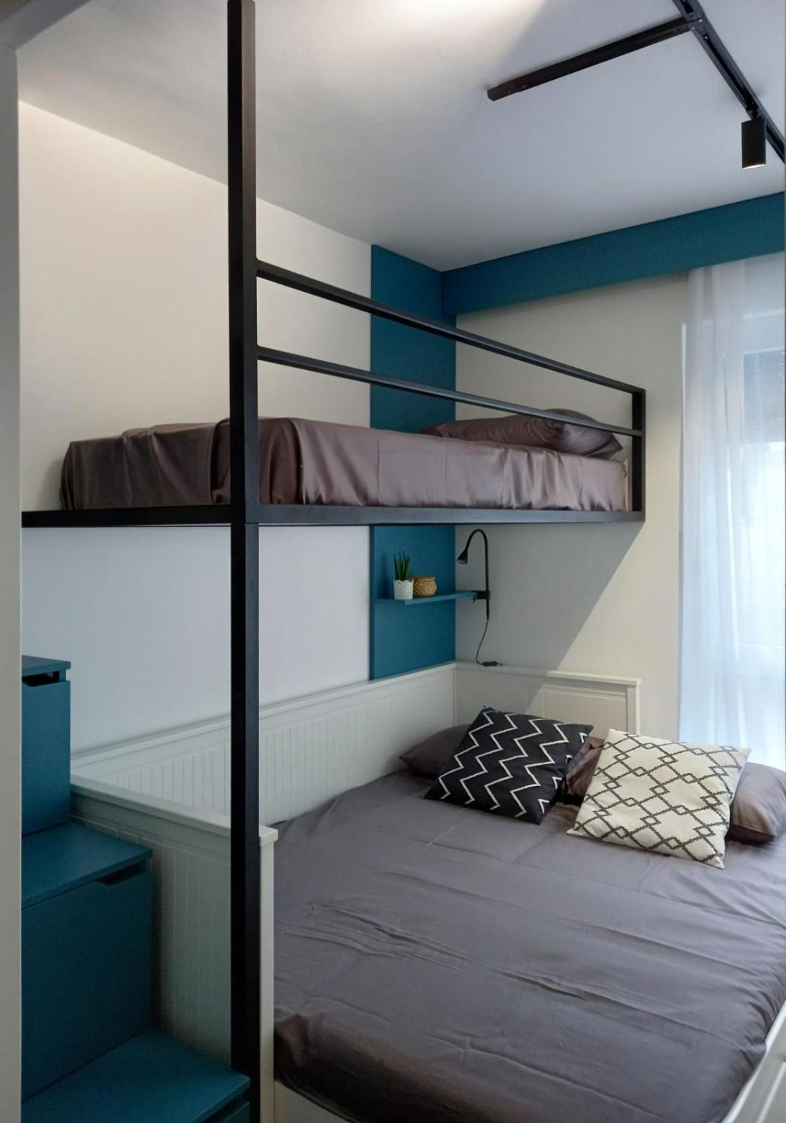 One-Bedroom Apartment photo 1