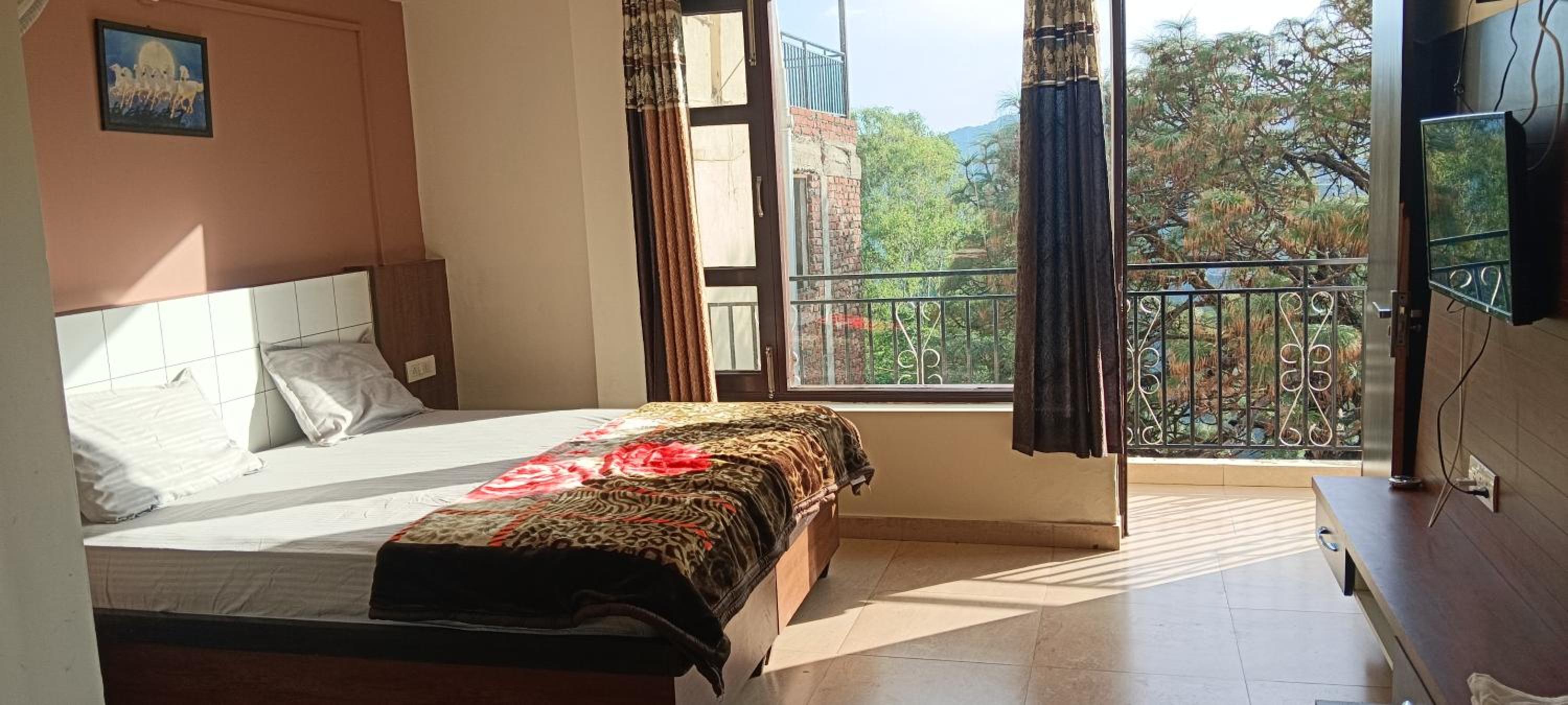 Double Room With Mountain View photo 2
