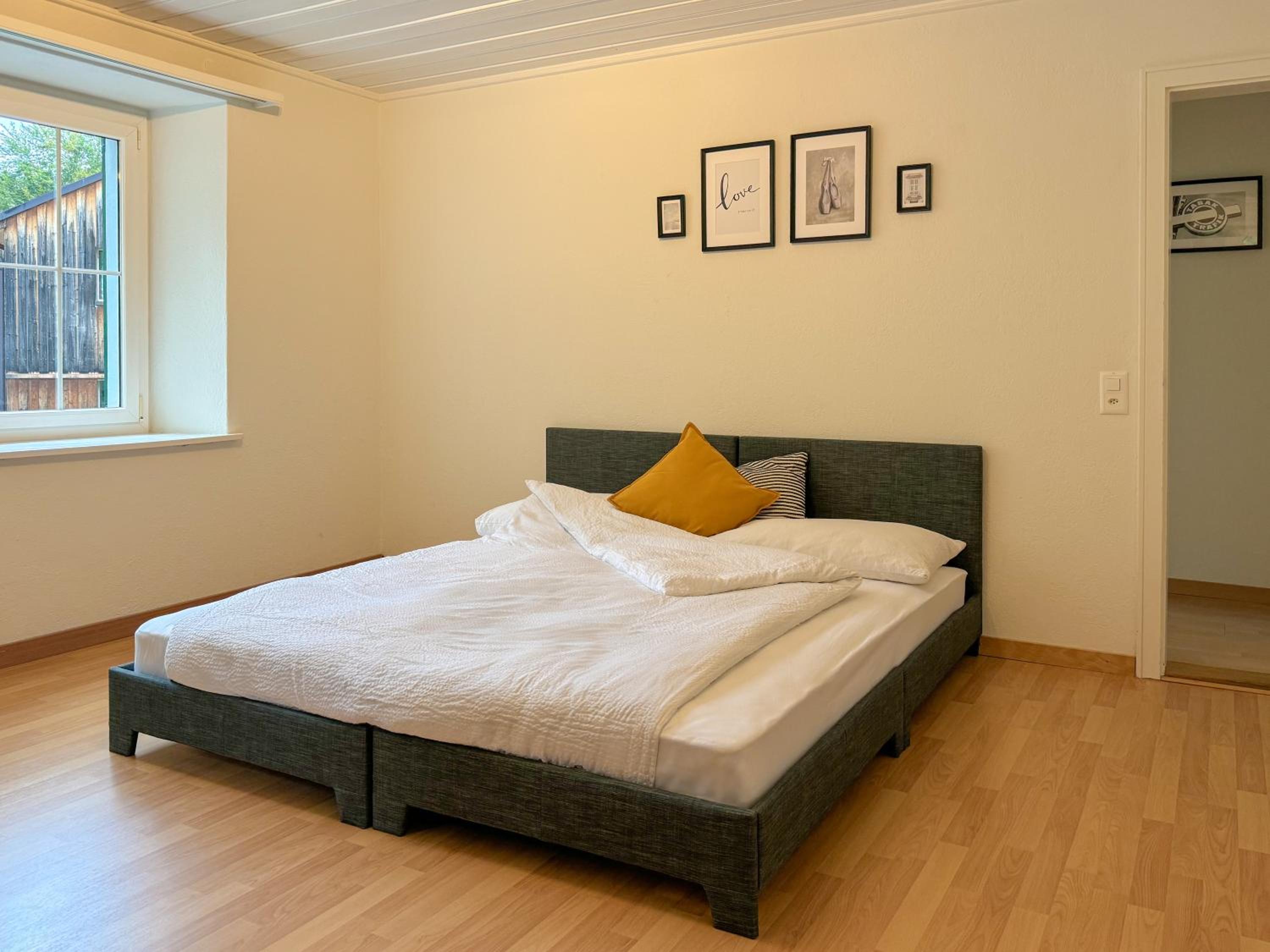 Double Room With Shared Bathroom photo 3