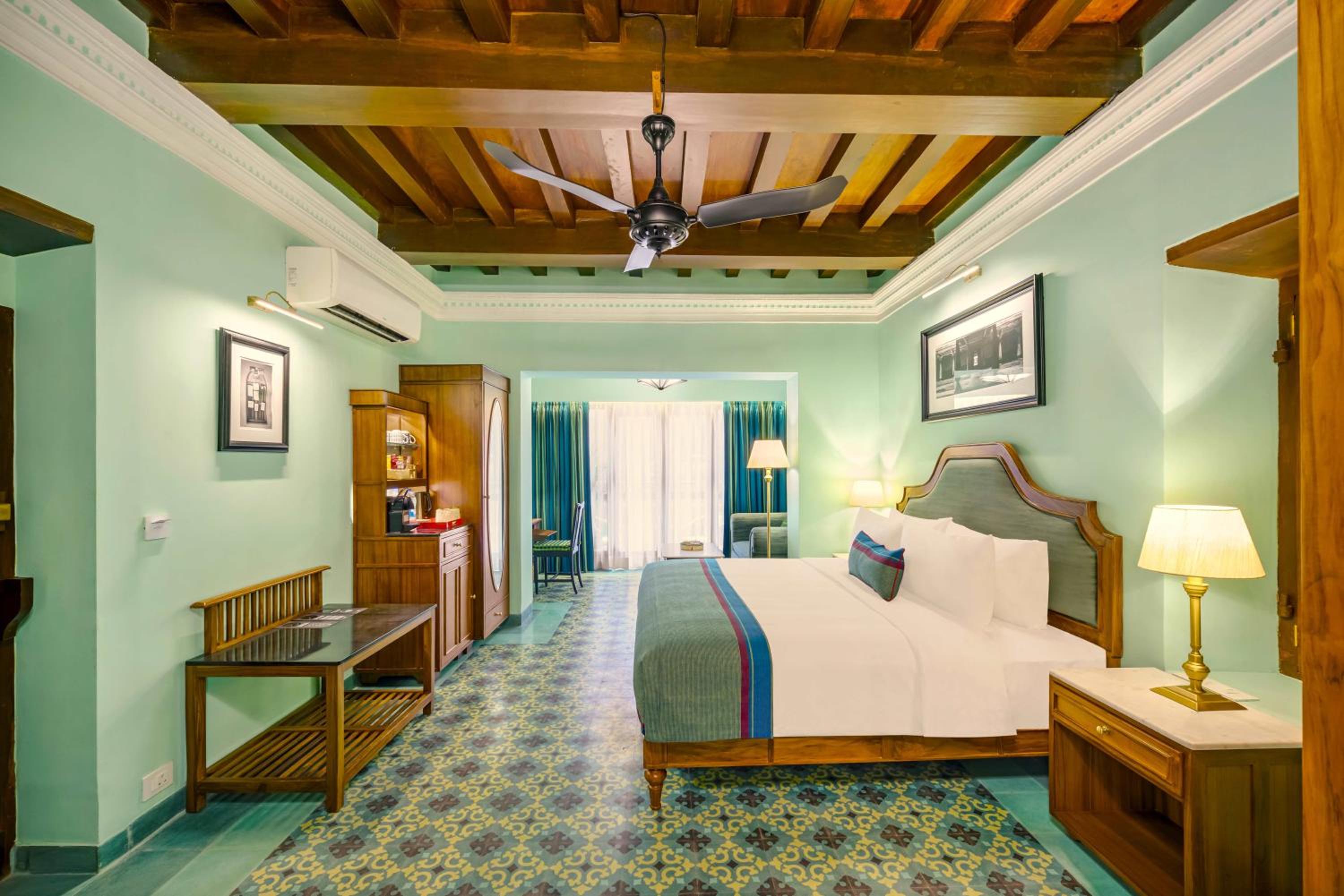 Luxury Room photo 3