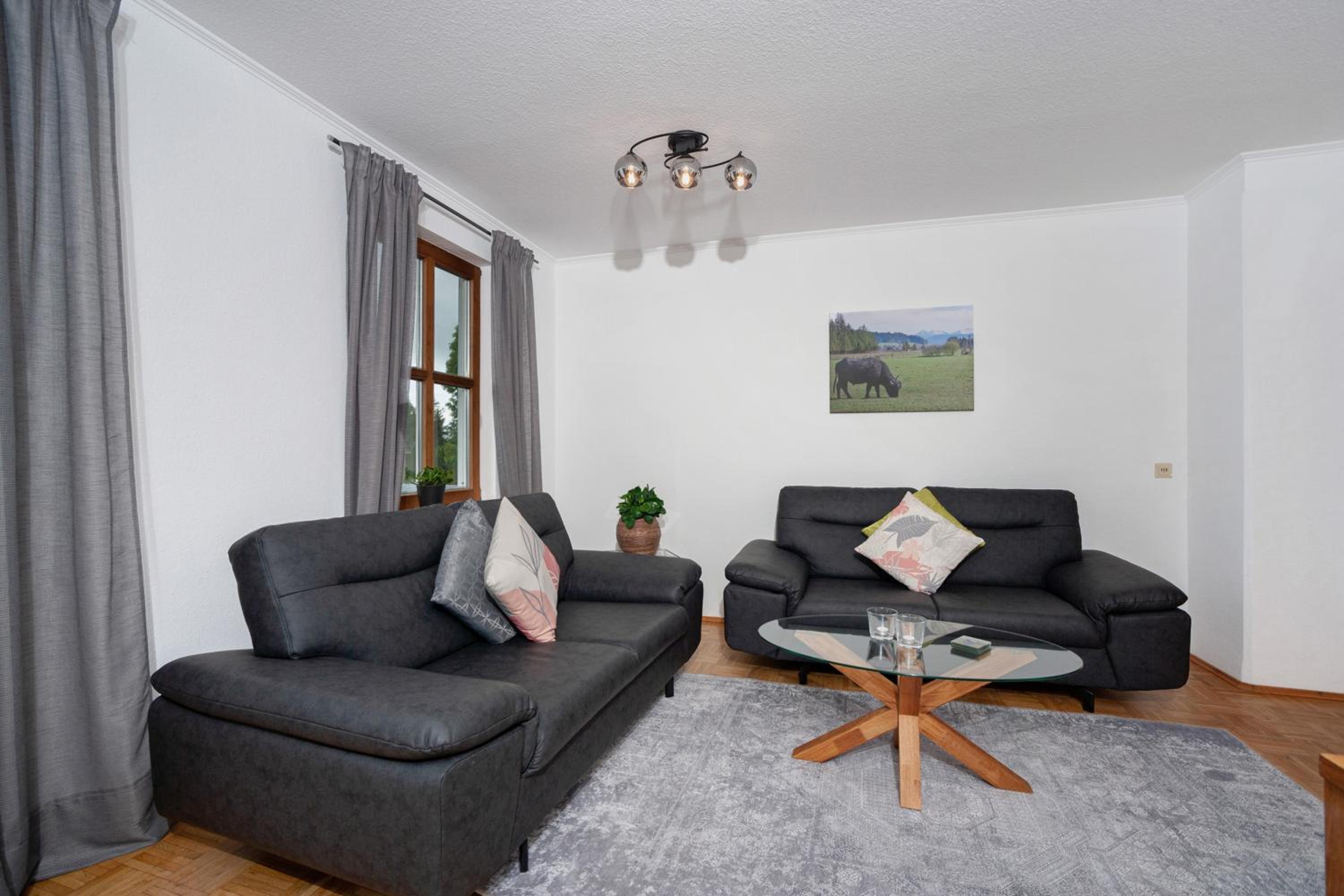 Two-Bedroom Deluxe Apartment with Garden View