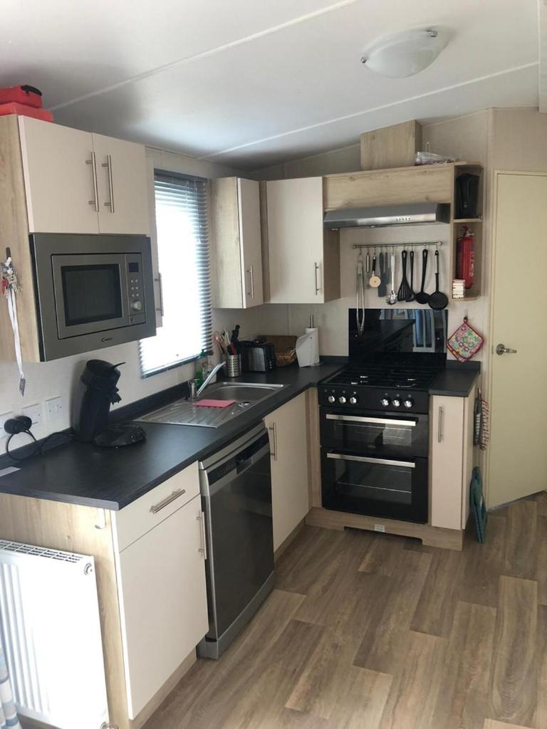 Three-Bedroom Chalet photo 2