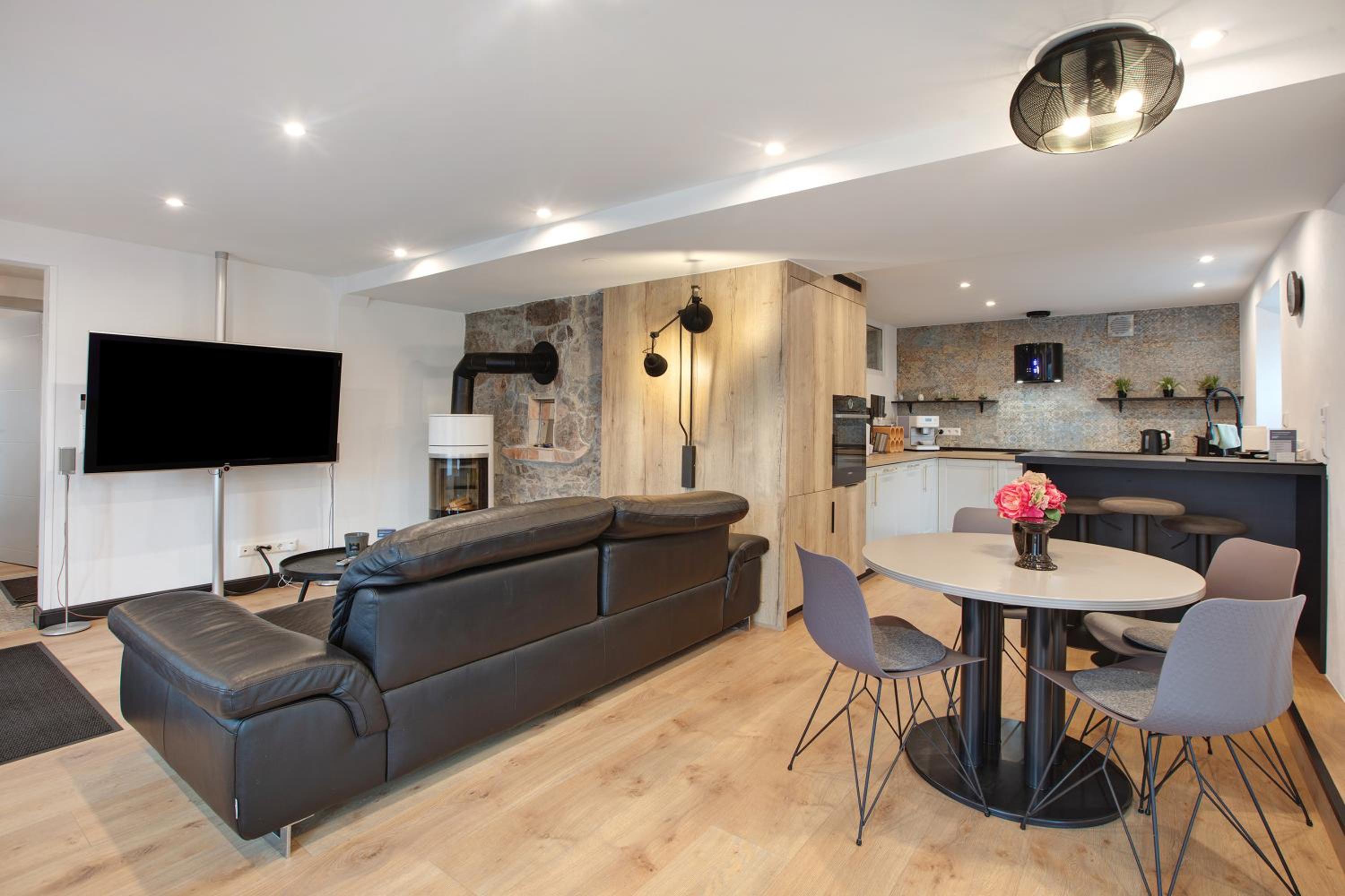 Apartment with Terrace
