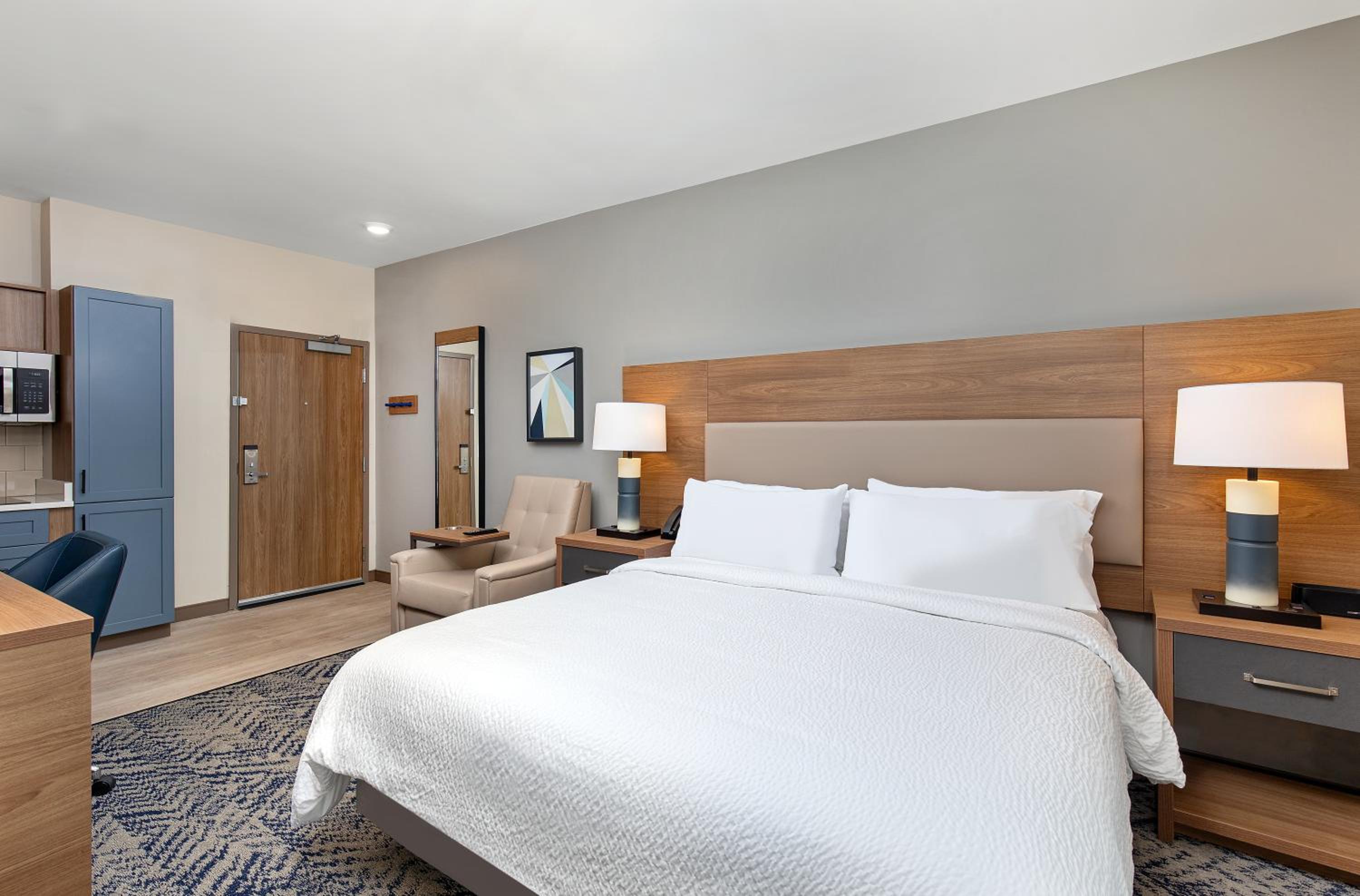 King Studio Suite - Photo 1
