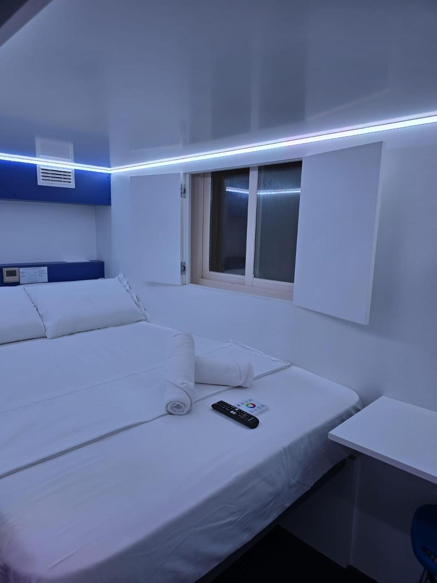 Modulo Deluxe XL en habitación mixta compartida de 3 módulos - Photo 6