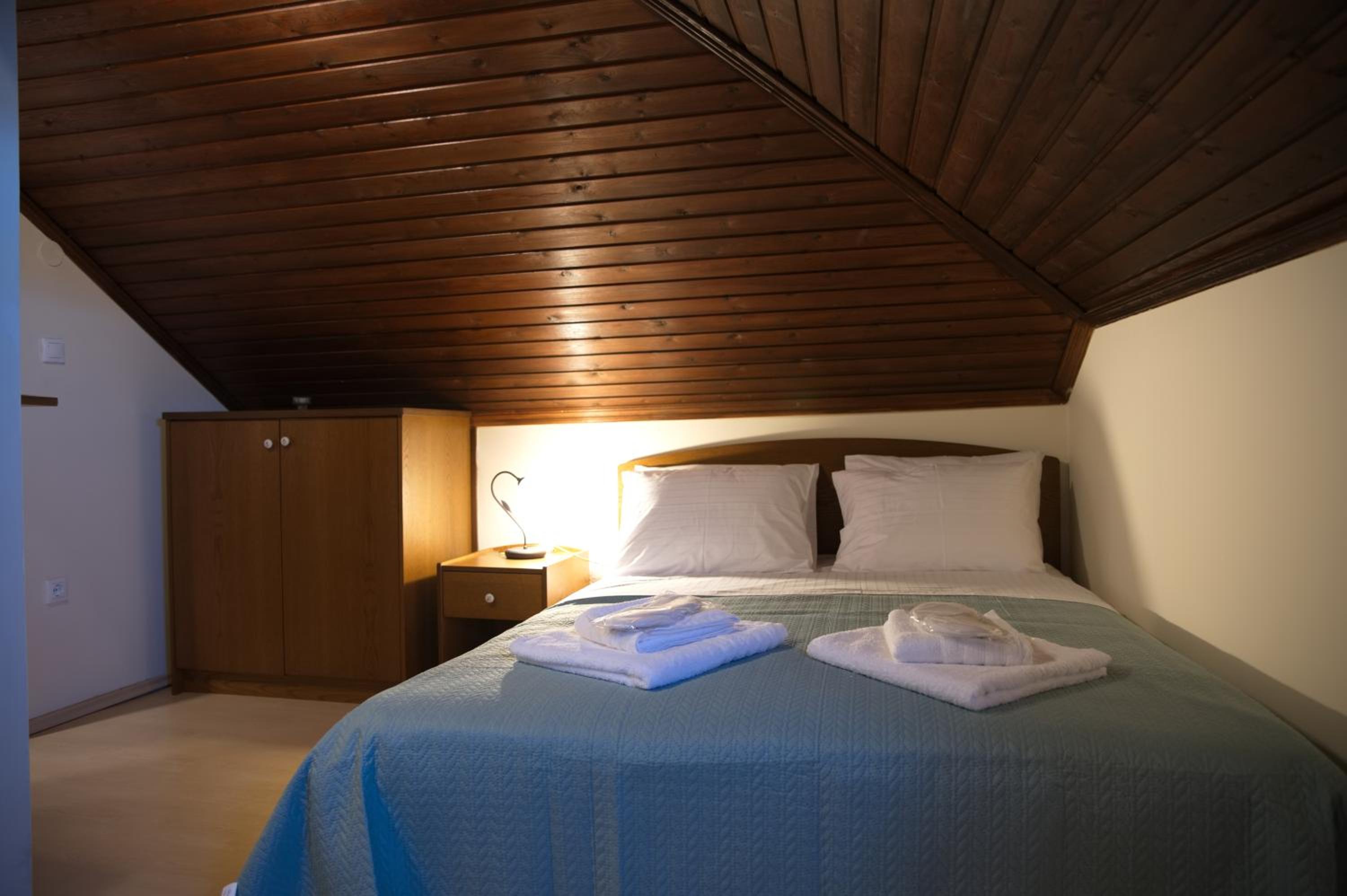 Economy Double Room photo 1
