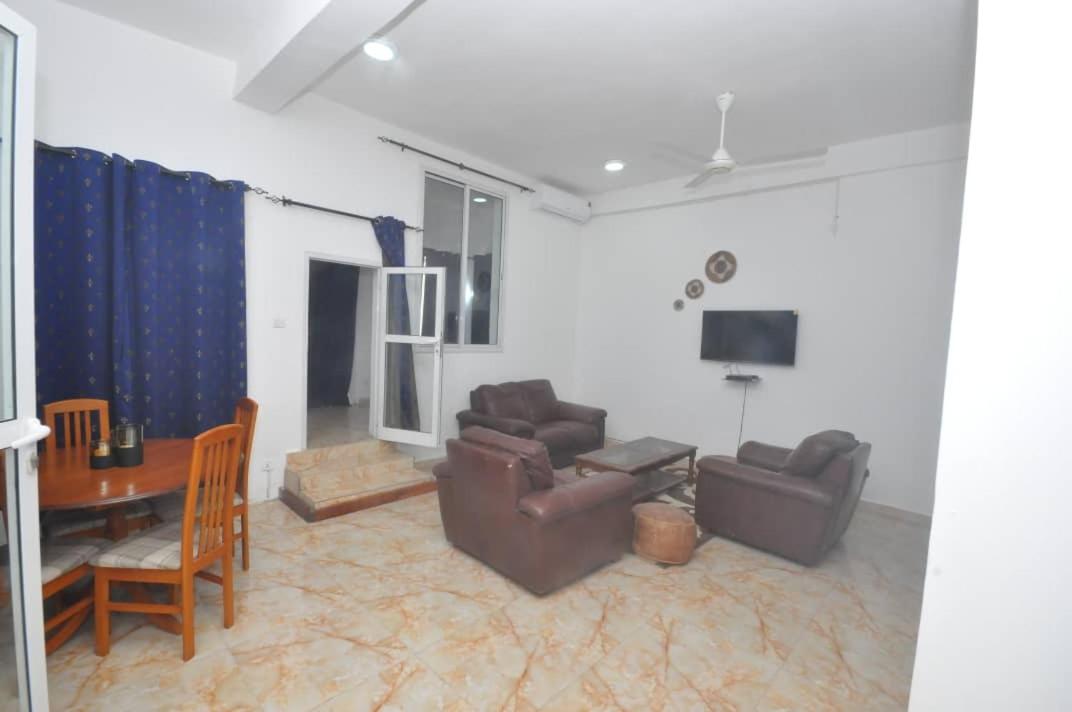 Two-Bedroom Apartment photo 2