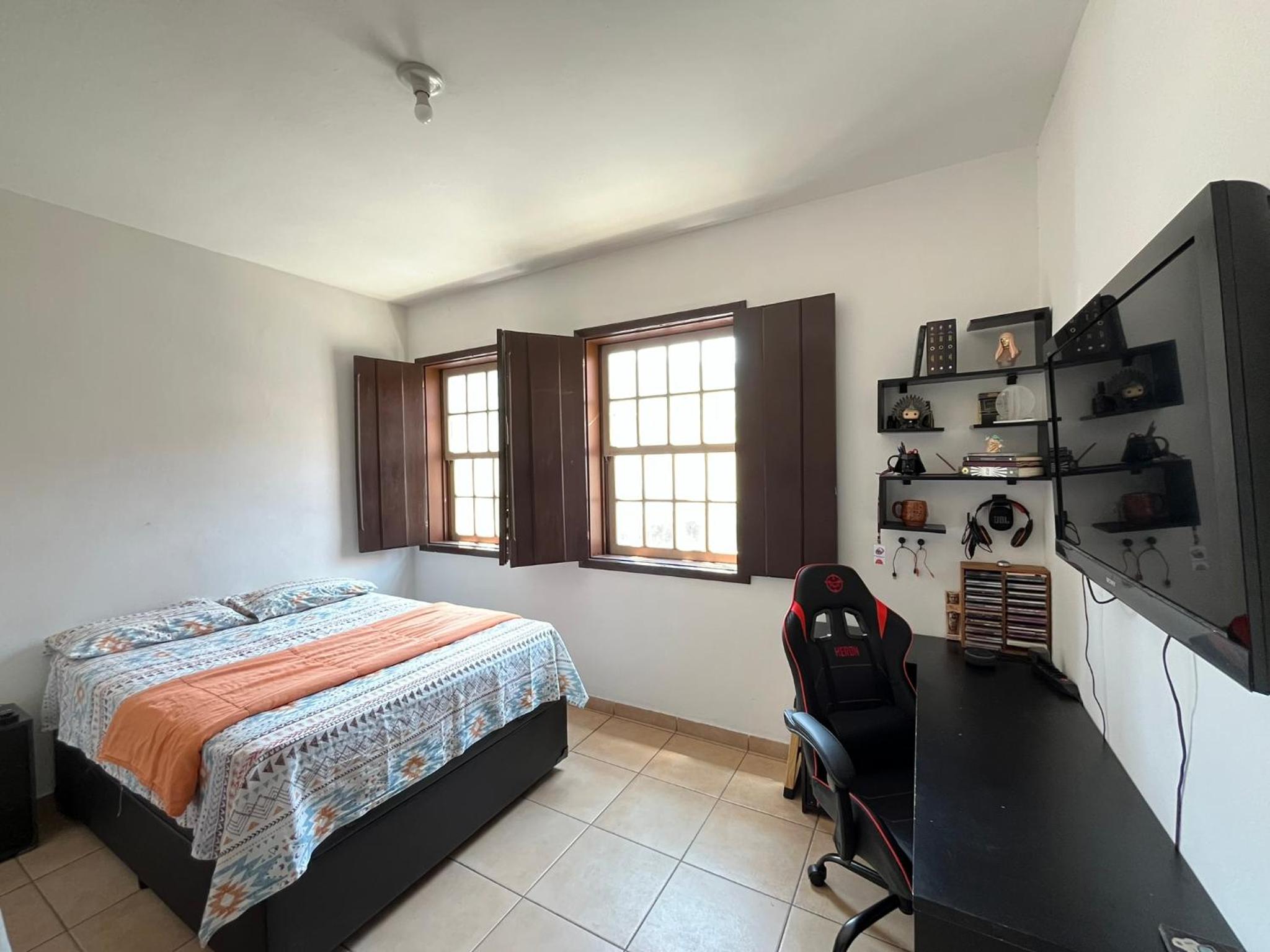Large Double Room photo 1