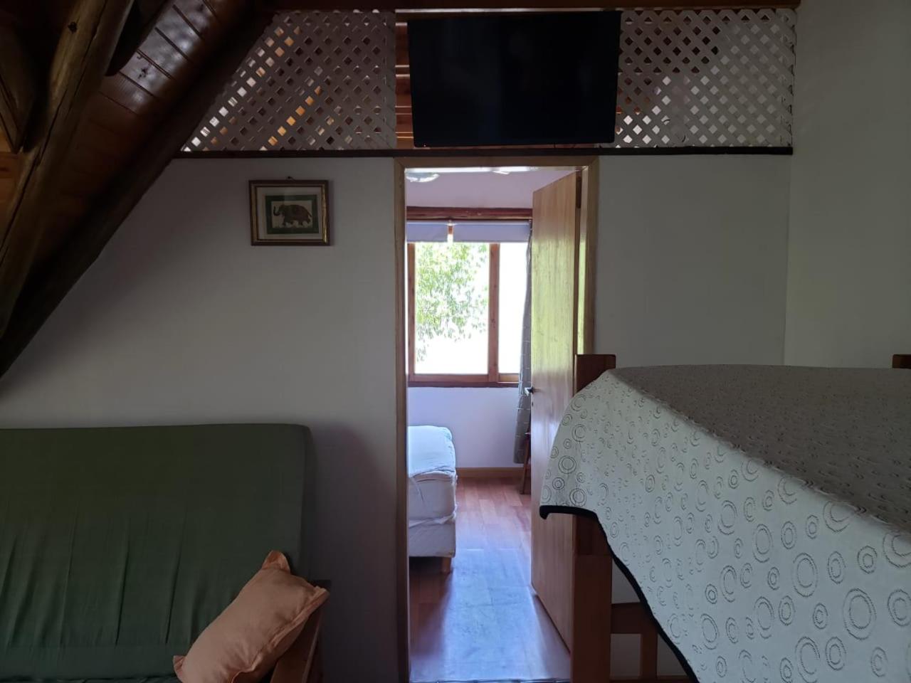 One-Bedroom House photo 3